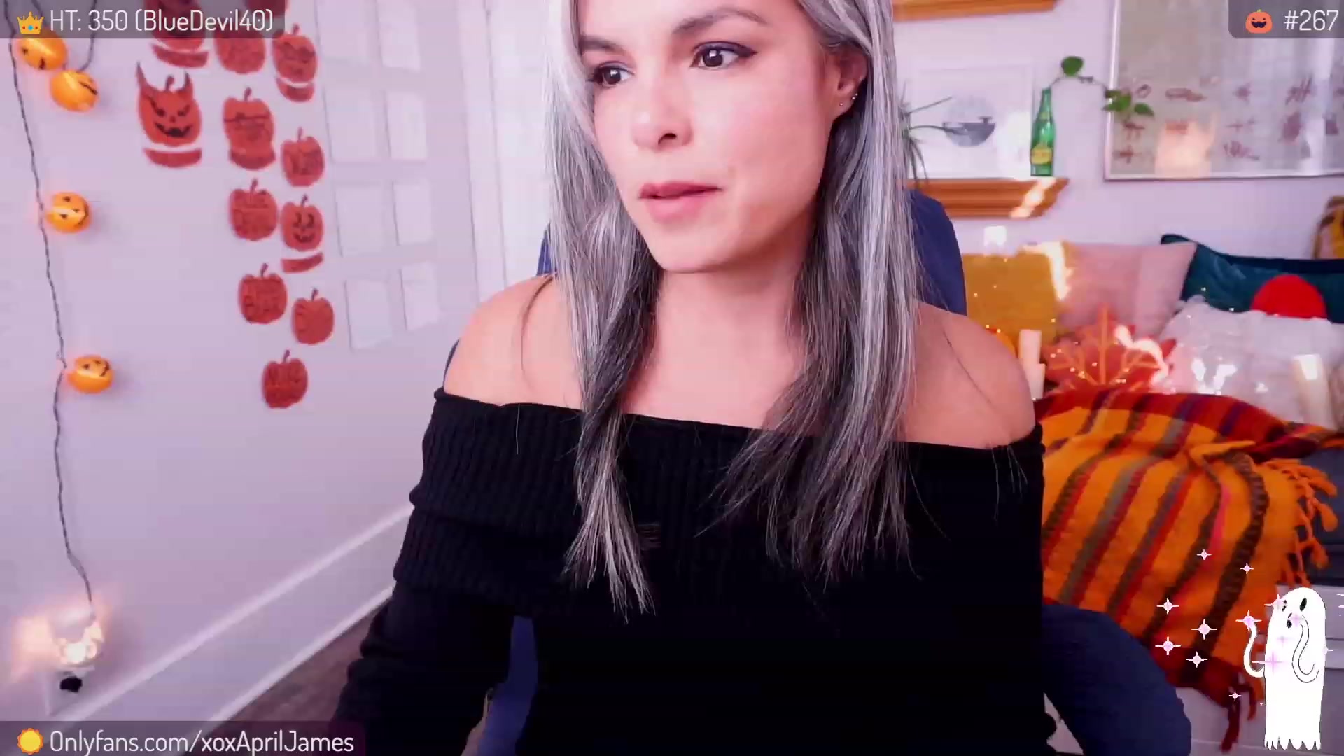 Gallery image thumbnail from AprilJames's myfreecams stream on, 10/30/2023, 23:26 image 6 of 20