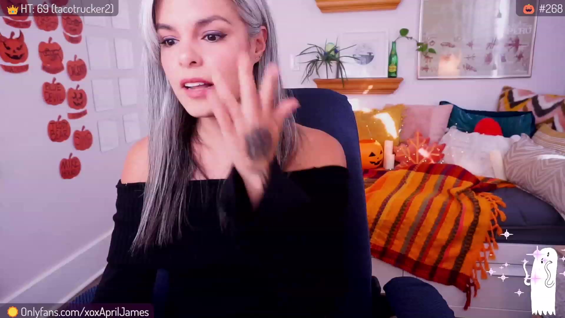 Gallery image thumbnail from AprilJames's myfreecams stream on, 10/30/2023, 23:26 image 4 of 20