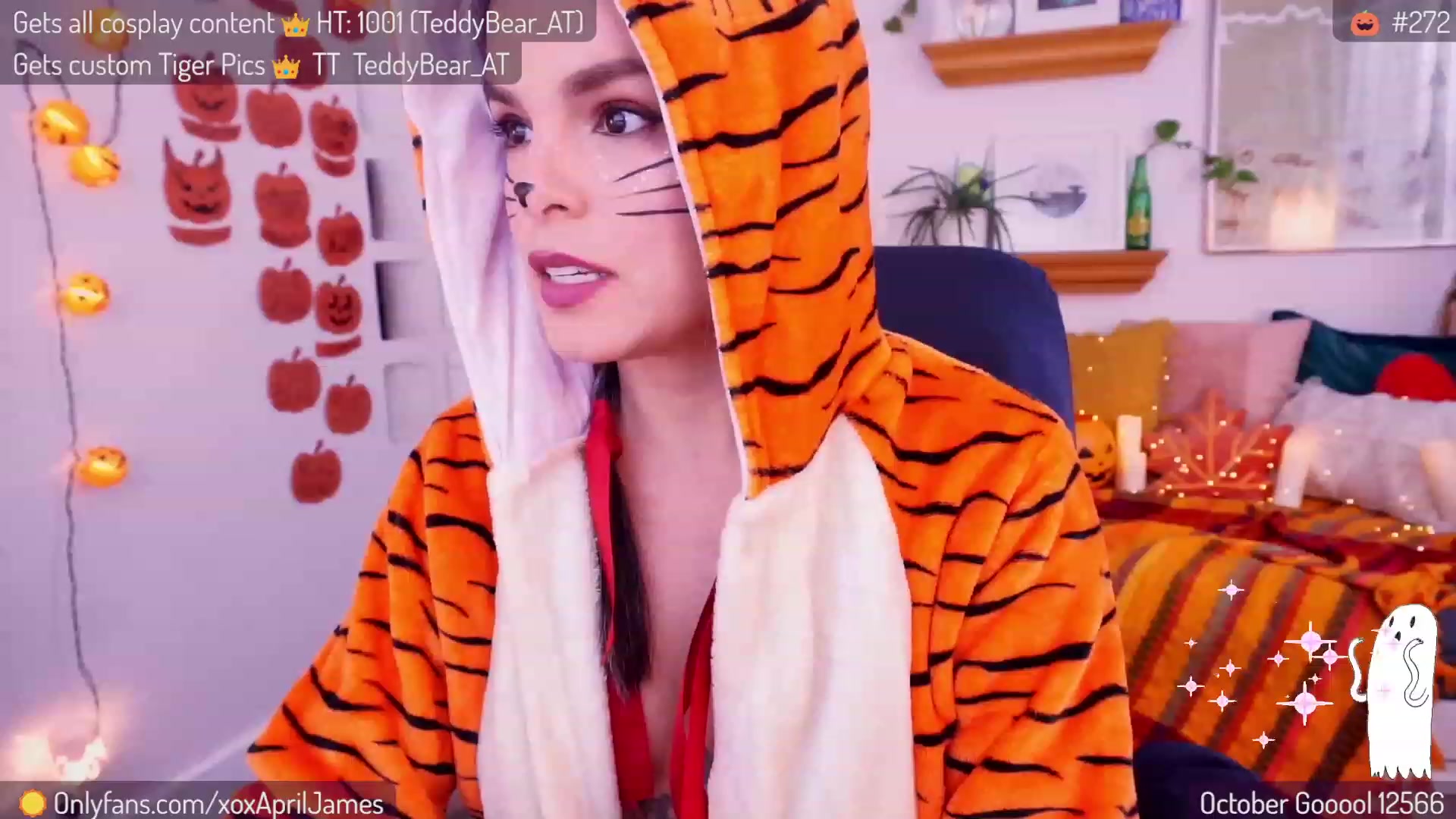 Gallery image thumbnail from AprilJames's myfreecams stream on, 10/31/2023, 21:27 image 1 of 20