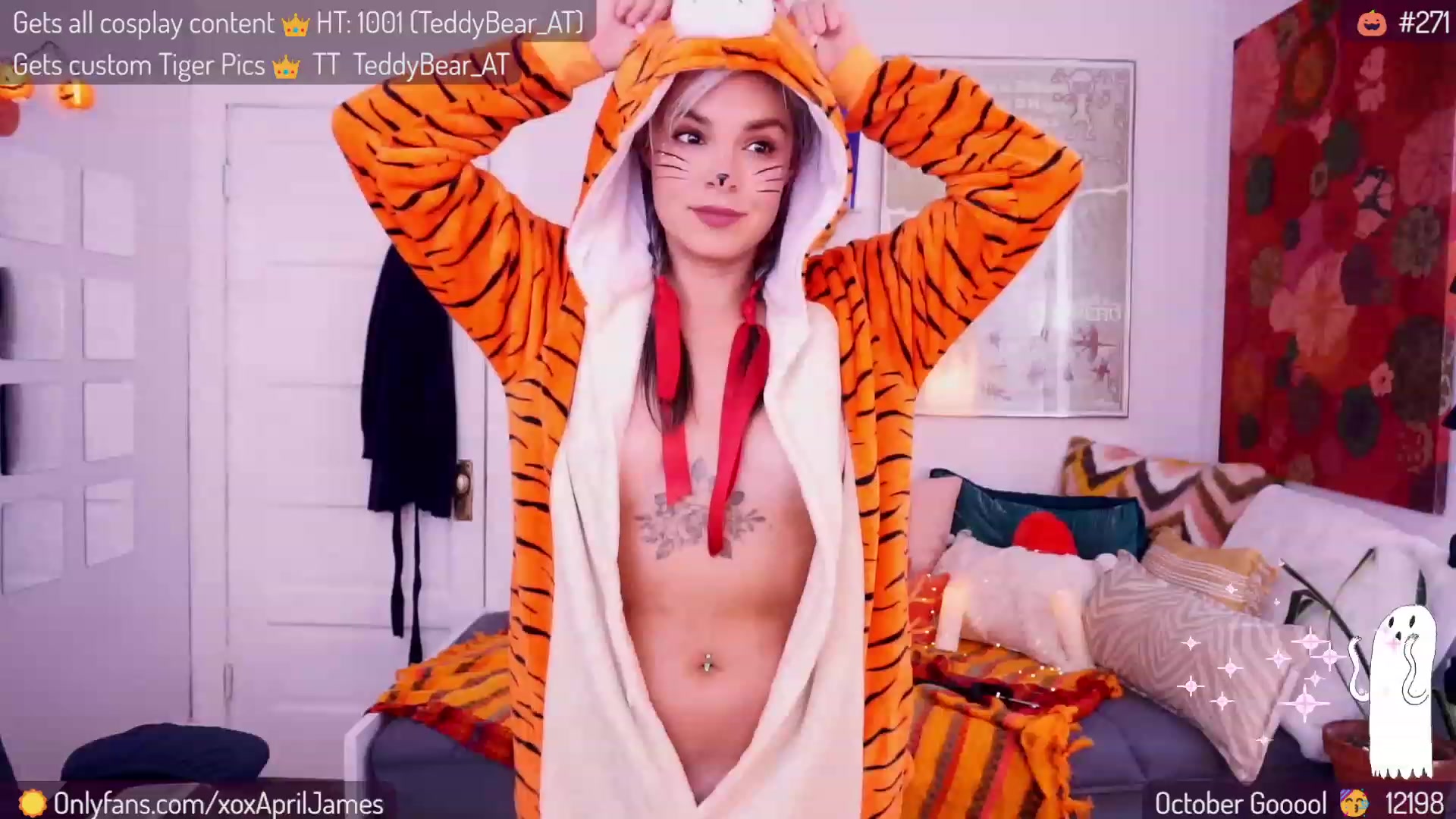 Gallery image thumbnail from AprilJames's myfreecams stream on, 10/31/2023, 21:27 image 12 of 20