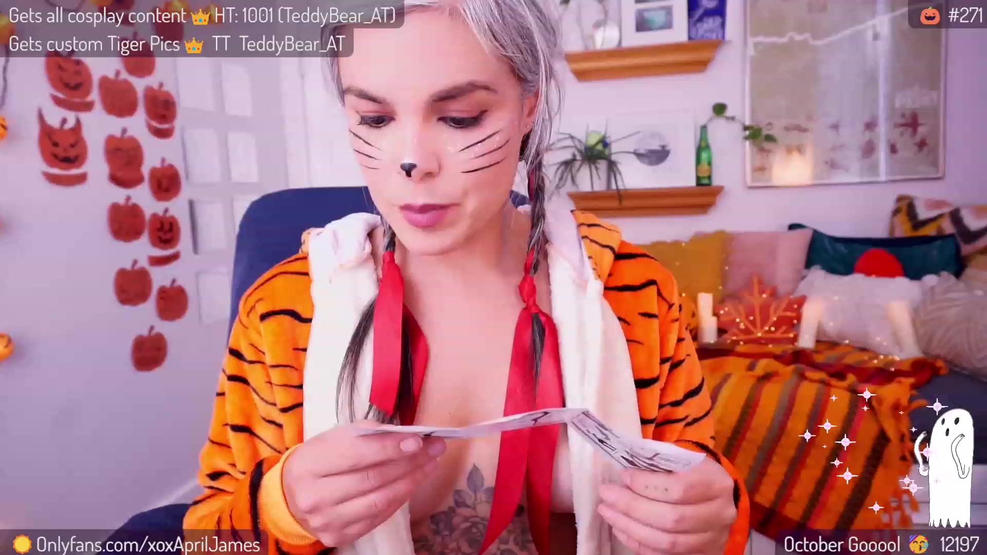 Gallery image thumbnail from AprilJames's myfreecams stream on, 10/31/2023, 21:27 image 15 of 20