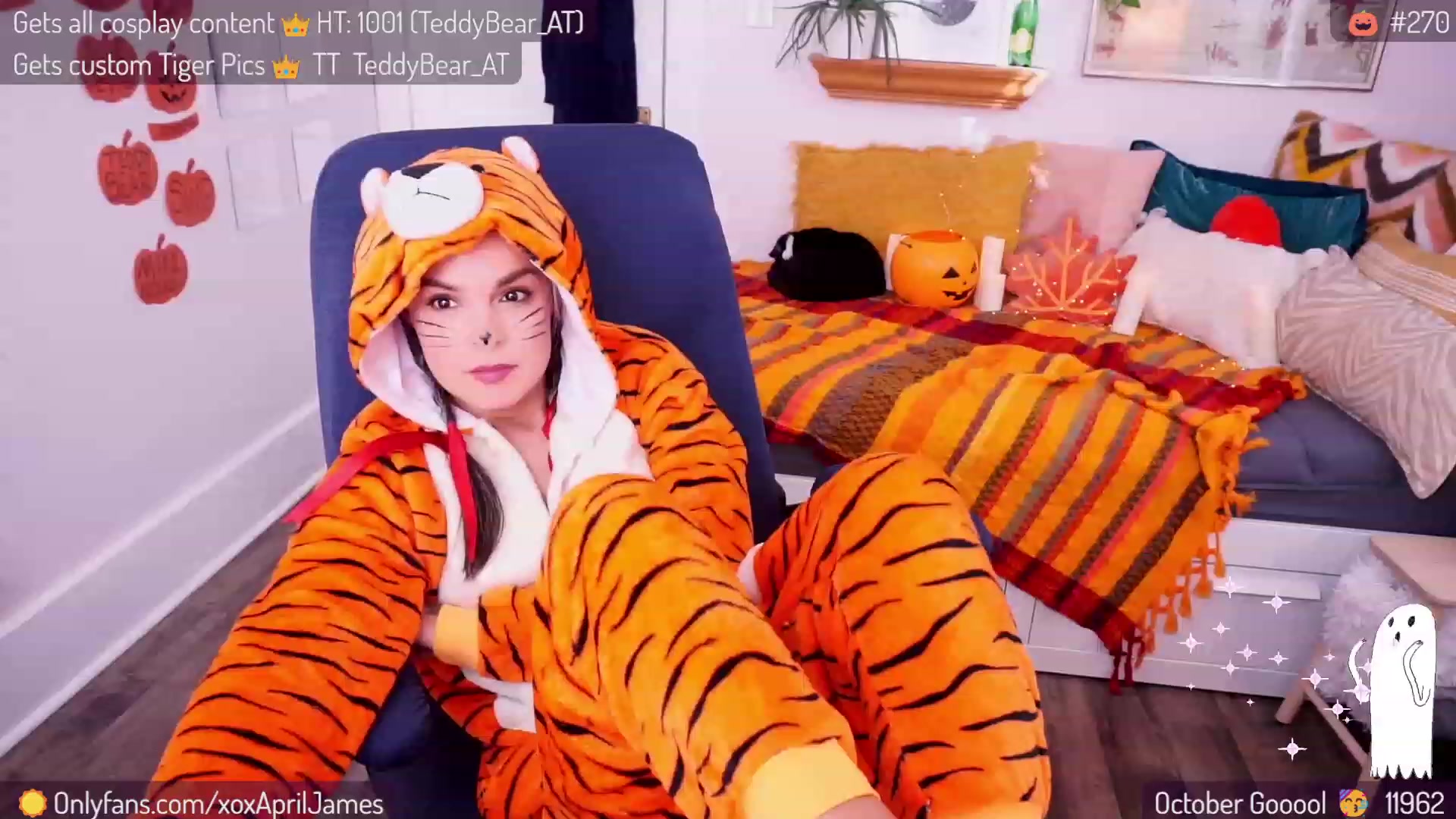Gallery image thumbnail from AprilJames's myfreecams stream on, 10/31/2023, 21:48 image 18 of 20