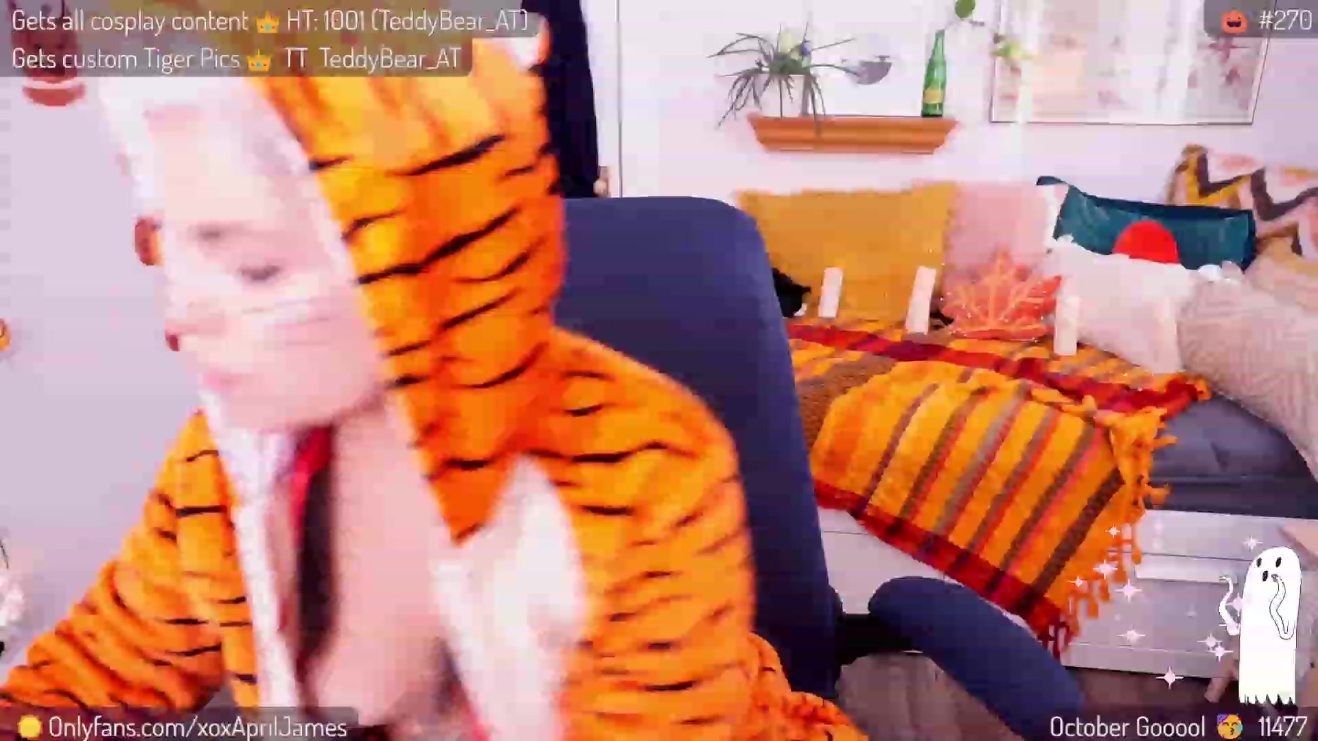 Gallery image thumbnail from AprilJames's myfreecams stream on, 10/31/2023, 23:10 image 6 of 20