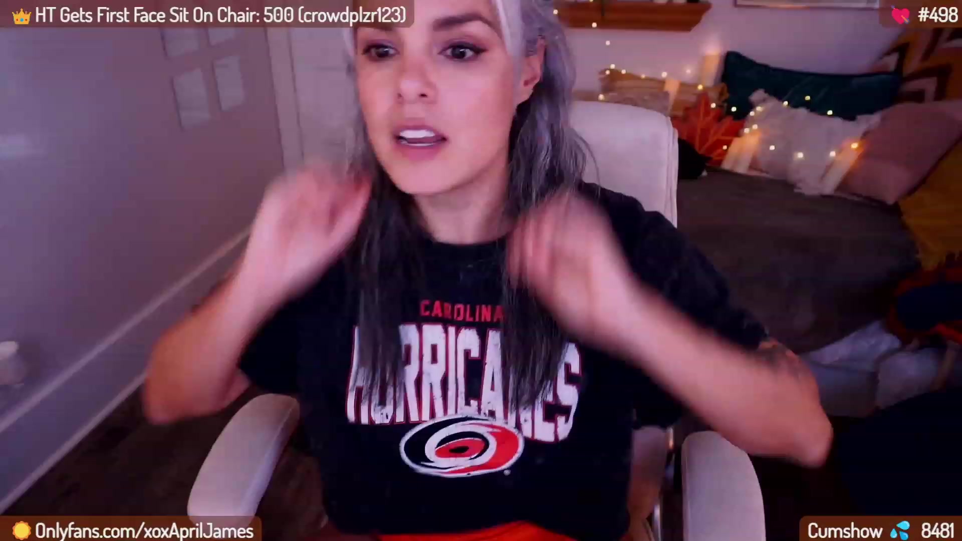 Gallery image thumbnail from AprilJames's myfreecams stream on, 11/18/2023, 22:24 image 17 of 20