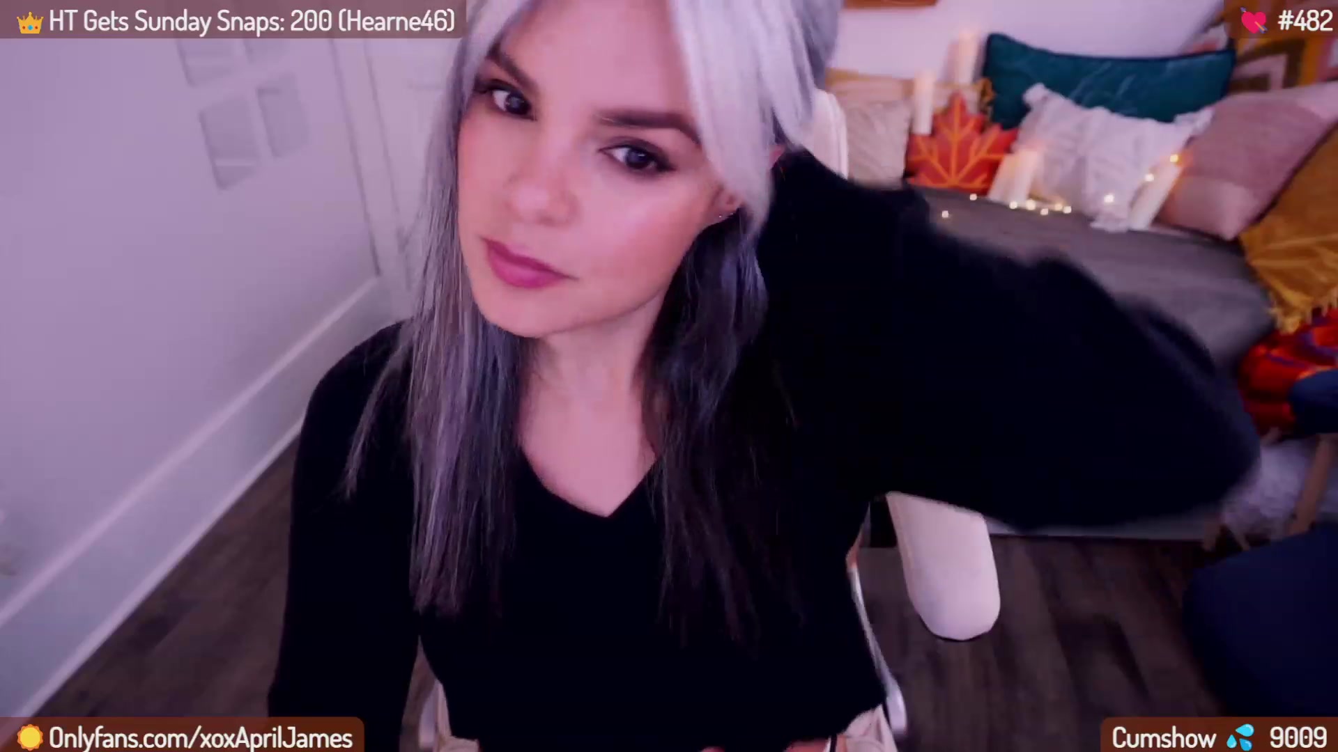 Gallery image thumbnail from AprilJames's myfreecams stream on, 11/19/2023, 19:29 image 10 of 20