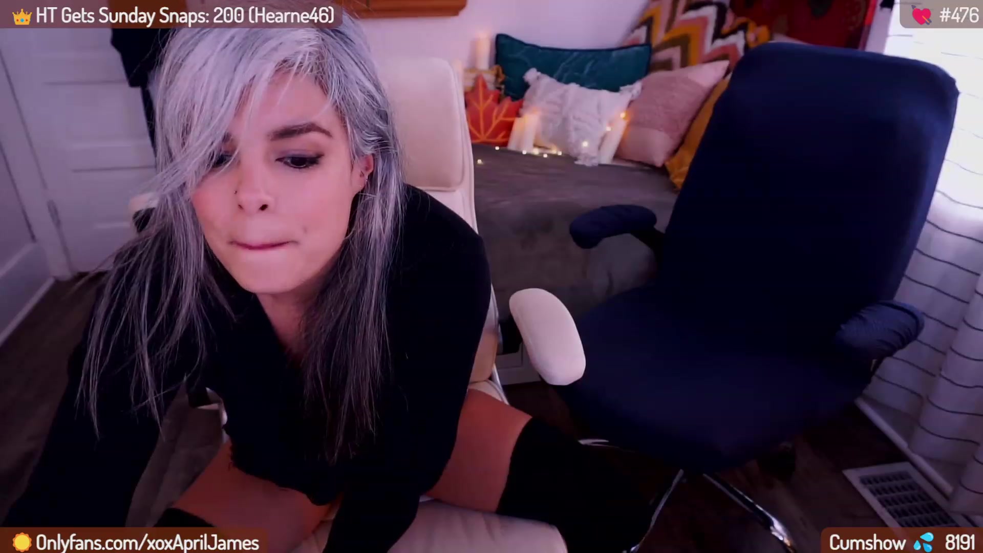 Gallery image thumbnail from AprilJames's myfreecams stream on, 11/19/2023, 19:29 image 18 of 20