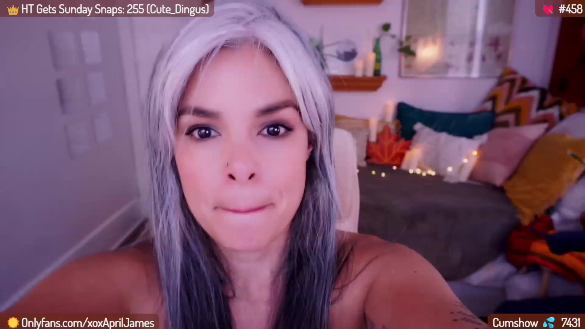 Gallery image thumbnail from AprilJames's myfreecams stream on, 11/19/2023, 20:25 image 16 of 20