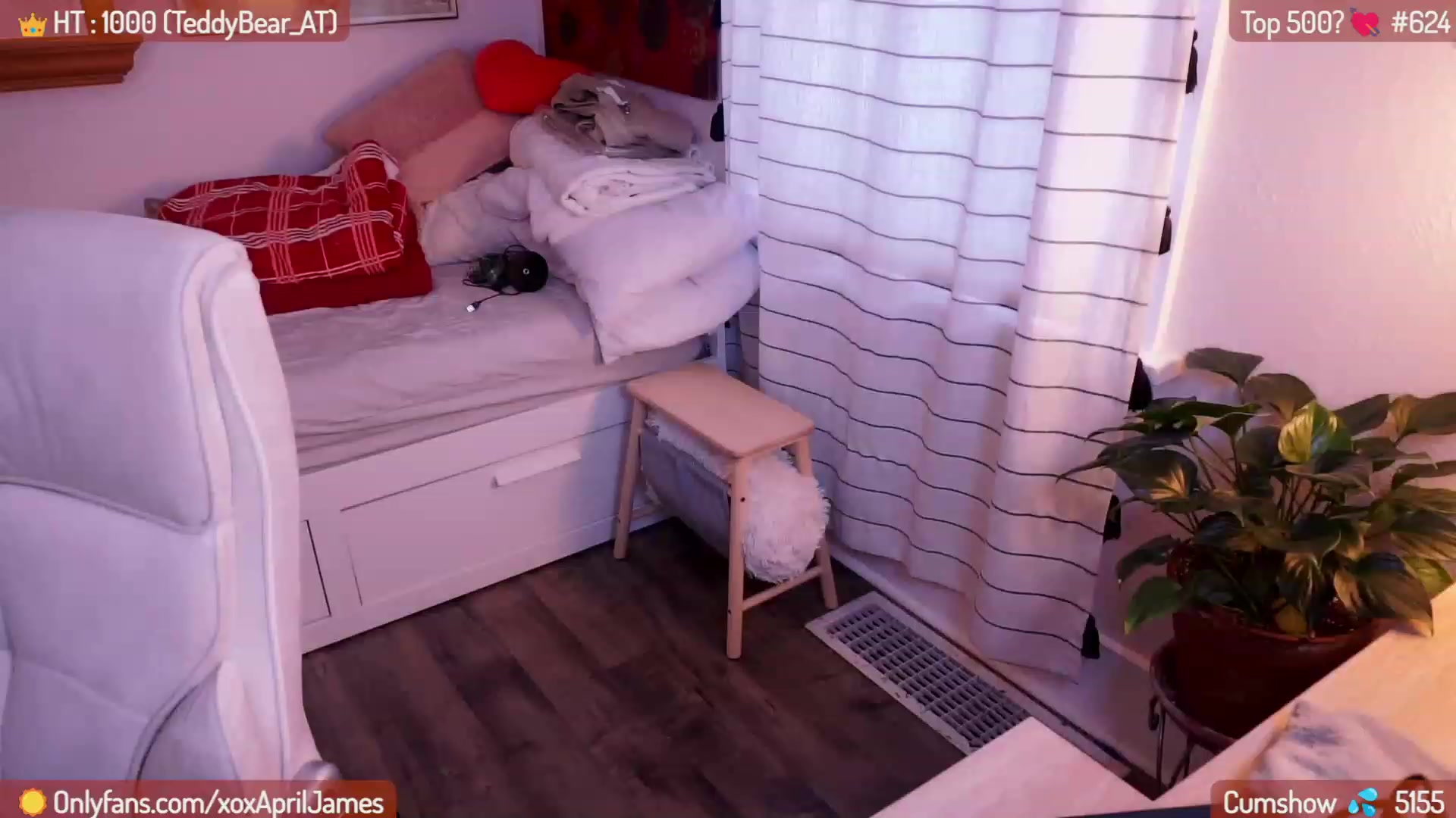 Gallery image thumbnail from AprilJames's myfreecams stream on, 11/26/2023, 23:38 image 13 of 20