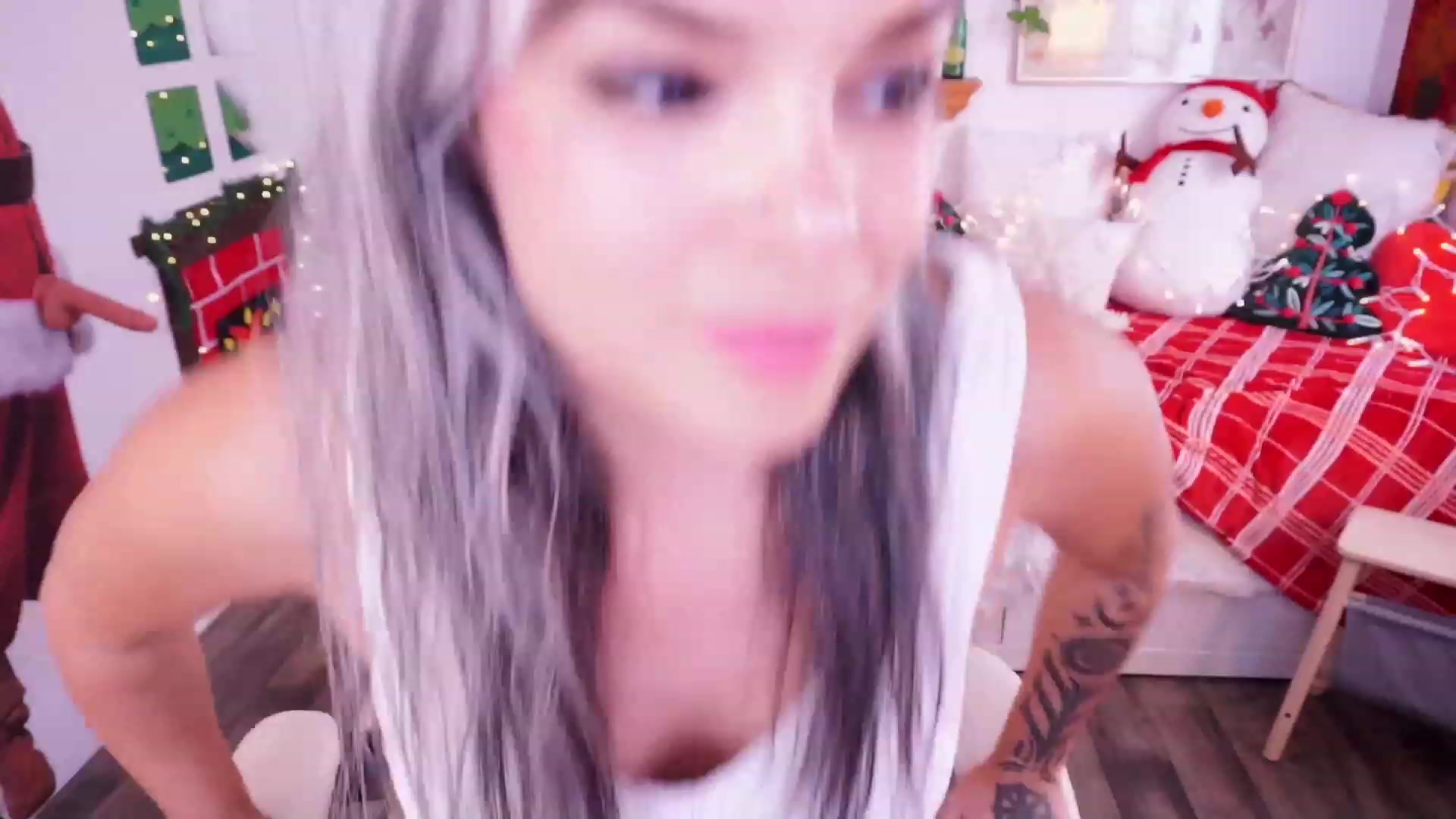 Gallery image thumbnail from AprilJames's myfreecams stream on, 11/30/2023, 22:36 image 3 of 20