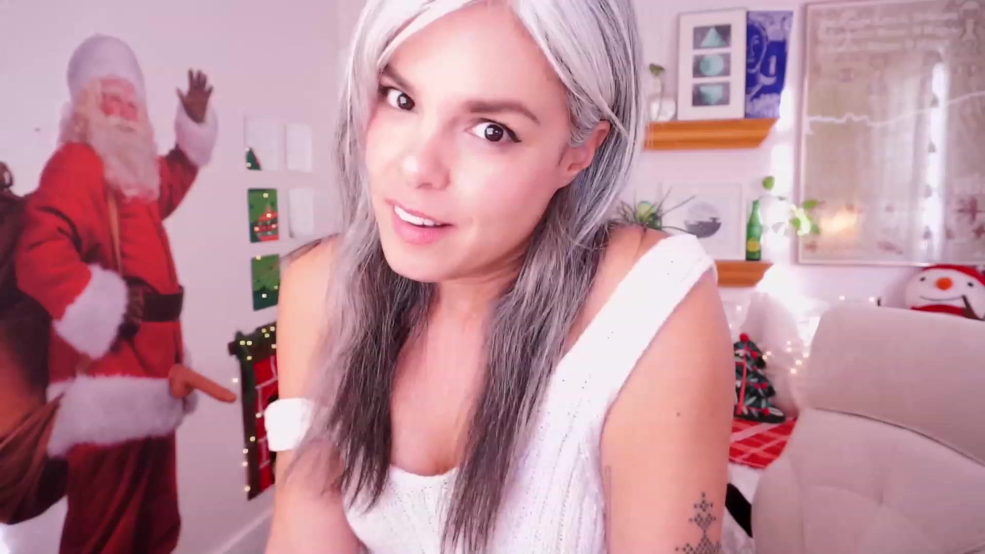 Gallery image thumbnail from AprilJames's myfreecams stream on, 11/30/2023, 22:36 image 20 of 20