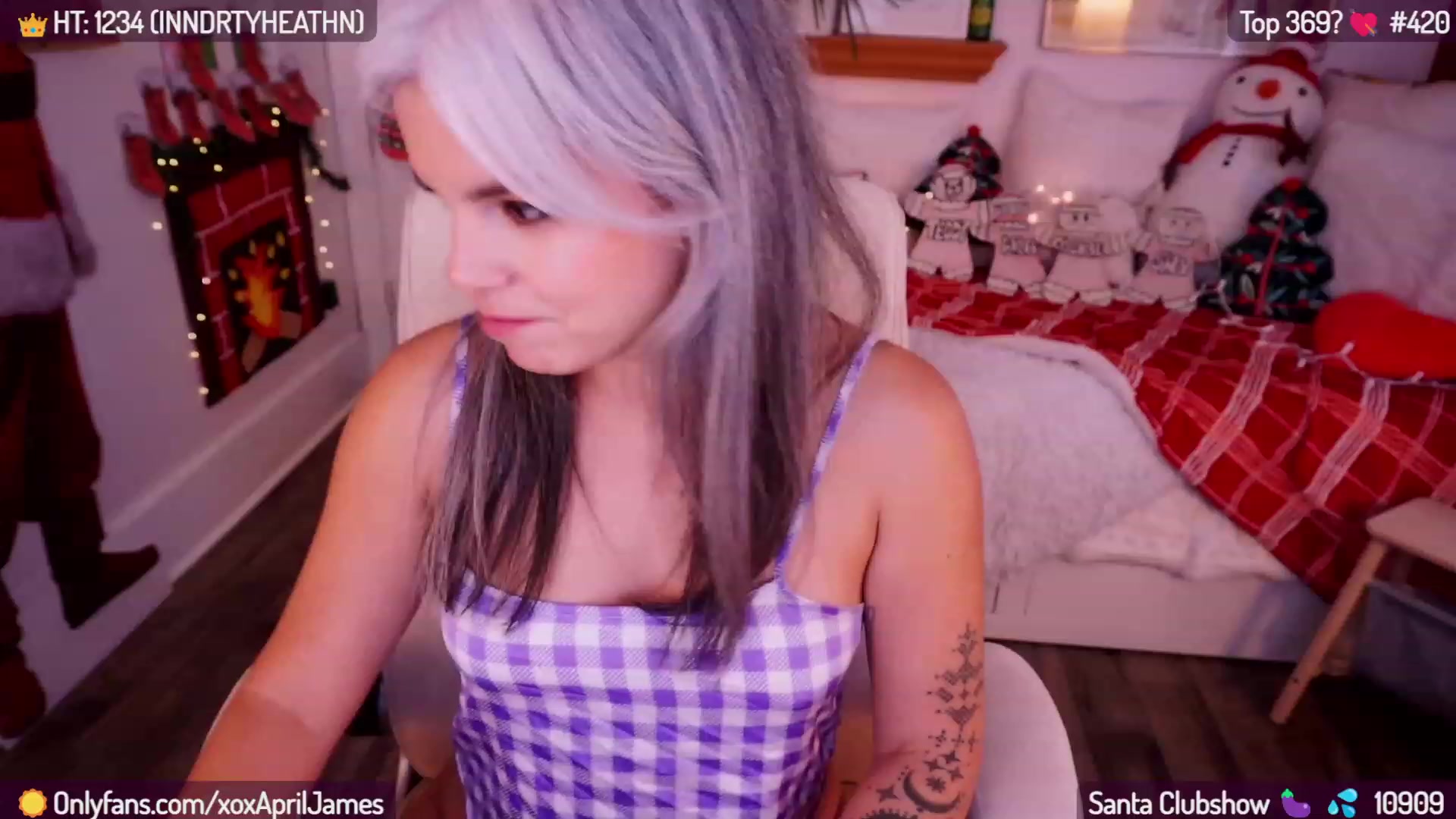 Gallery image thumbnail from AprilJames's myfreecams stream on, 12/11/2023, 22:19 image 10 of 20
