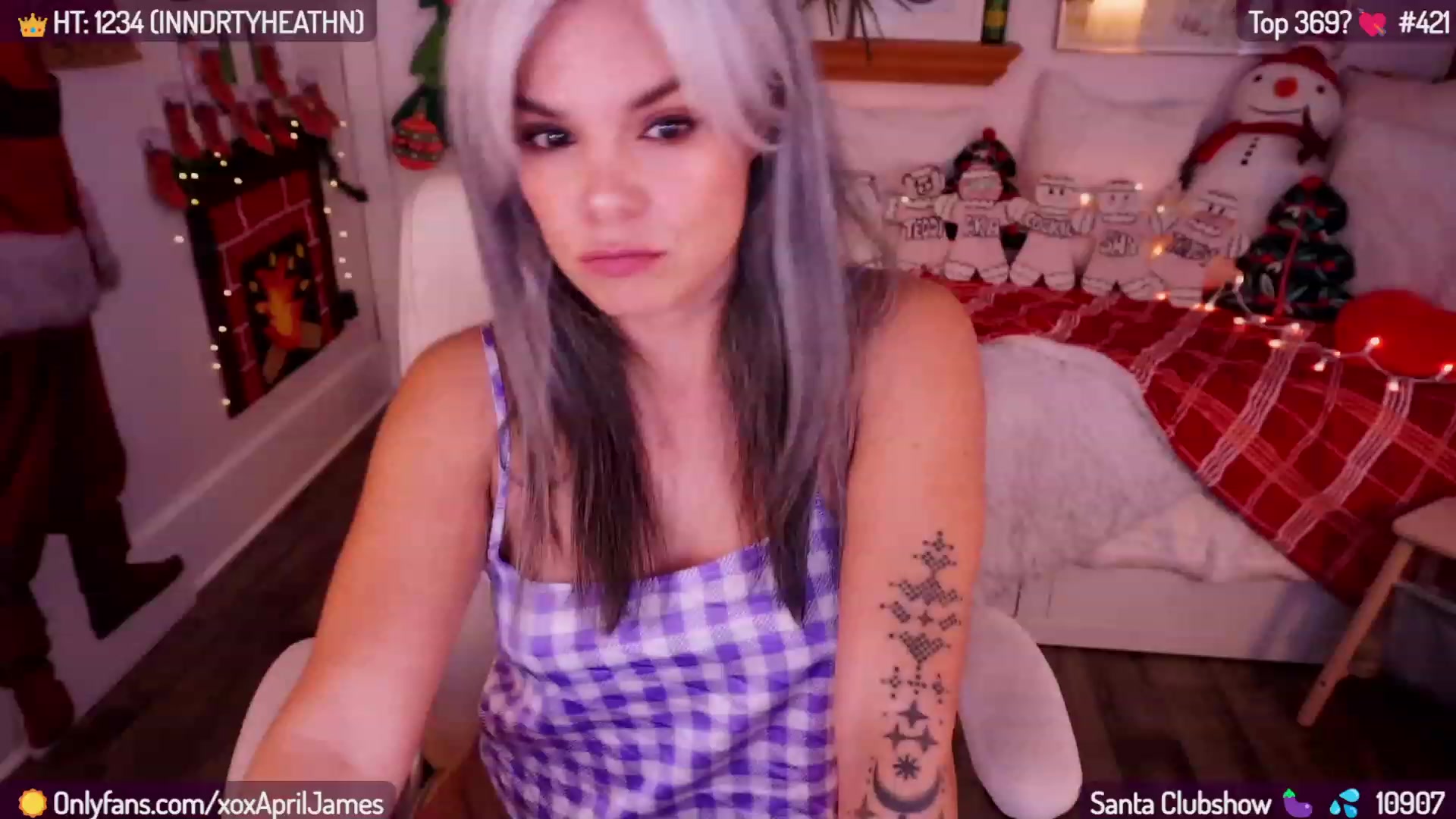Gallery image thumbnail from AprilJames's myfreecams stream on, 12/11/2023, 22:19 image 19 of 20