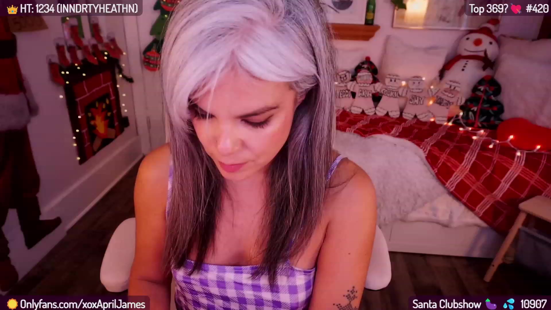 Gallery image thumbnail from AprilJames's myfreecams stream on, 12/11/2023, 22:19 image 14 of 20