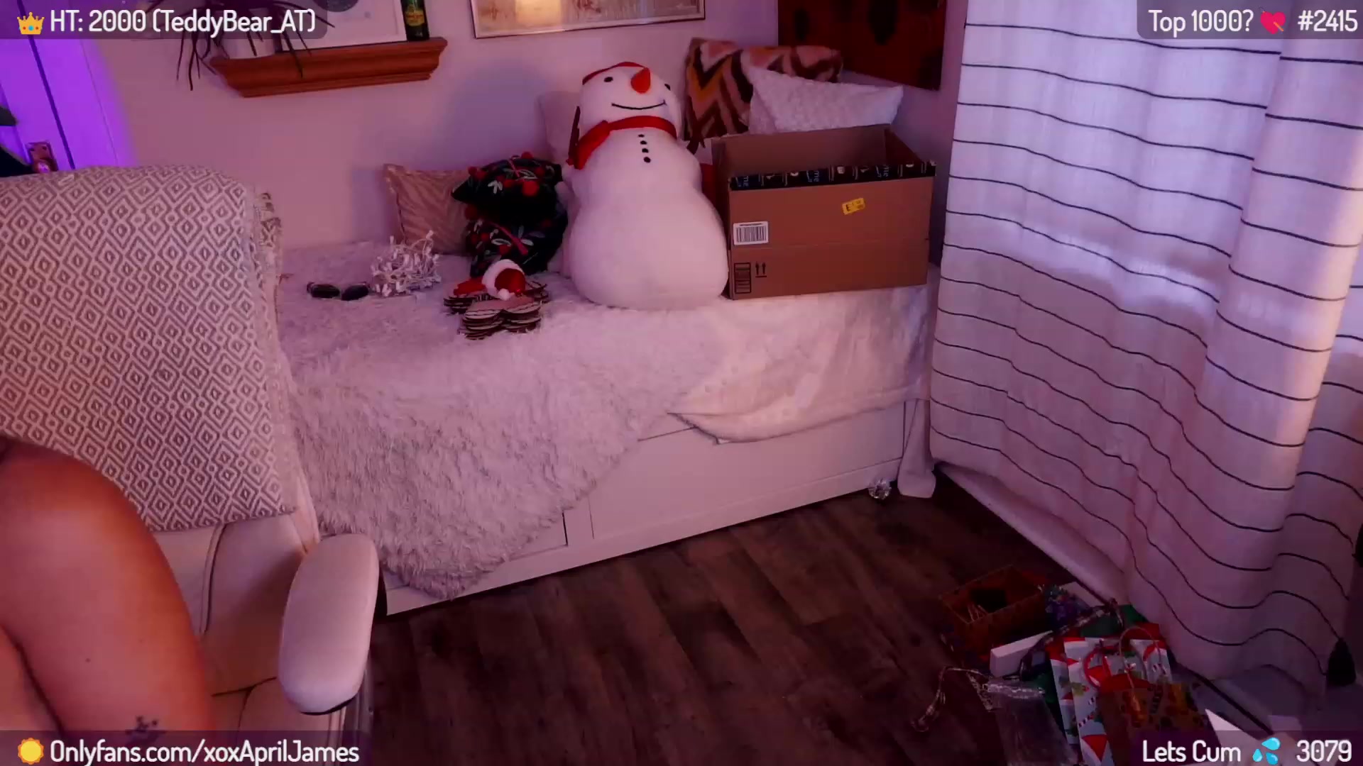 Gallery image thumbnail from AprilJames's myfreecams stream on, 01/10/2024, 24:02 image 15 of 20