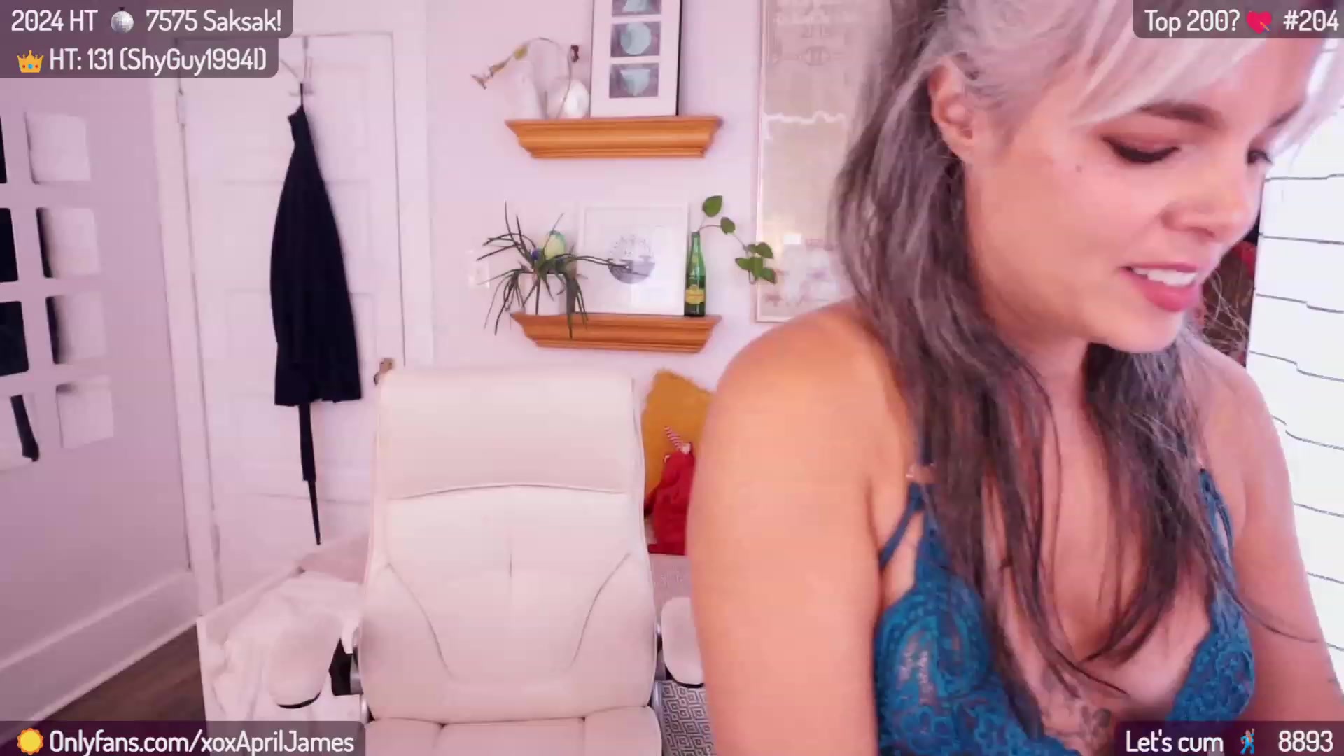 Gallery image thumbnail from AprilJames's myfreecams stream on, 01/26/2024, 20:22 image 18 of 20
