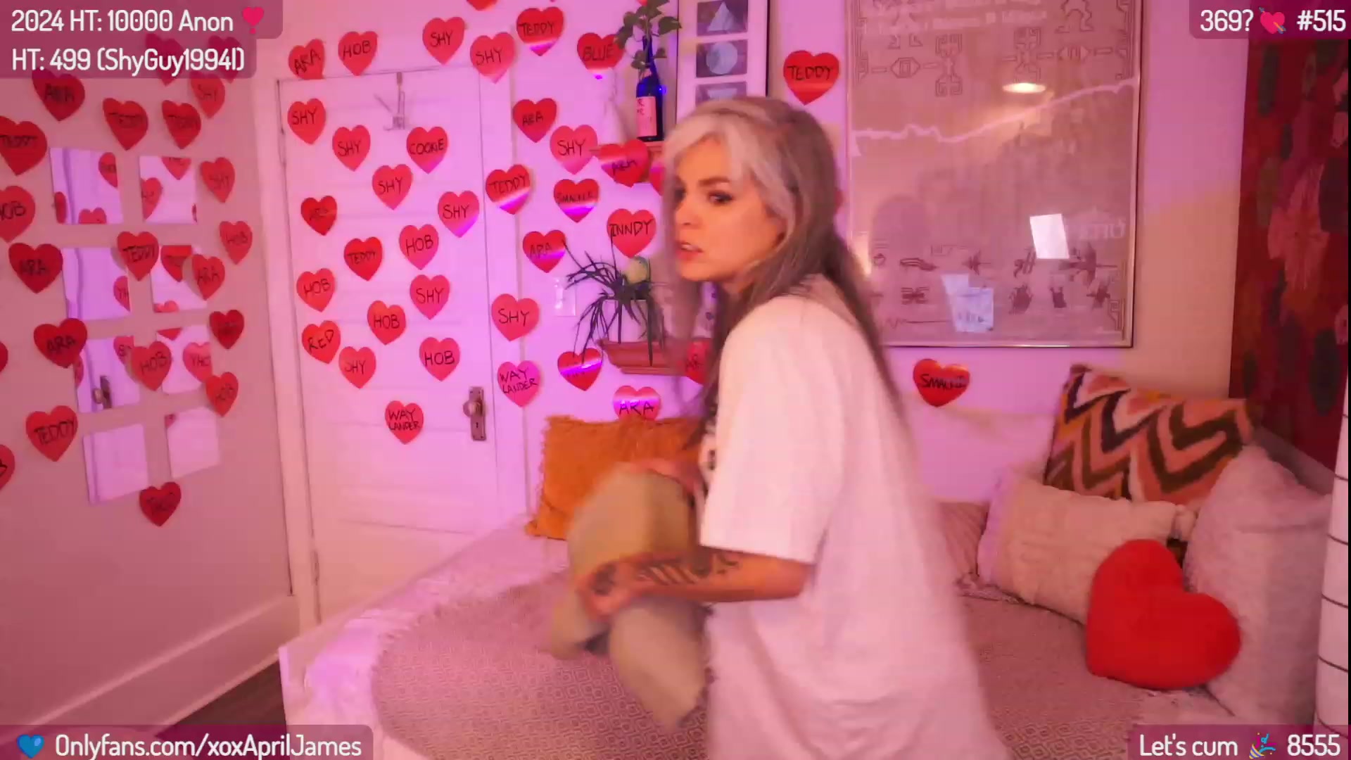 Gallery image thumbnail from AprilJames's myfreecams stream on, 02/17/2024, 24:01 image 13 of 20