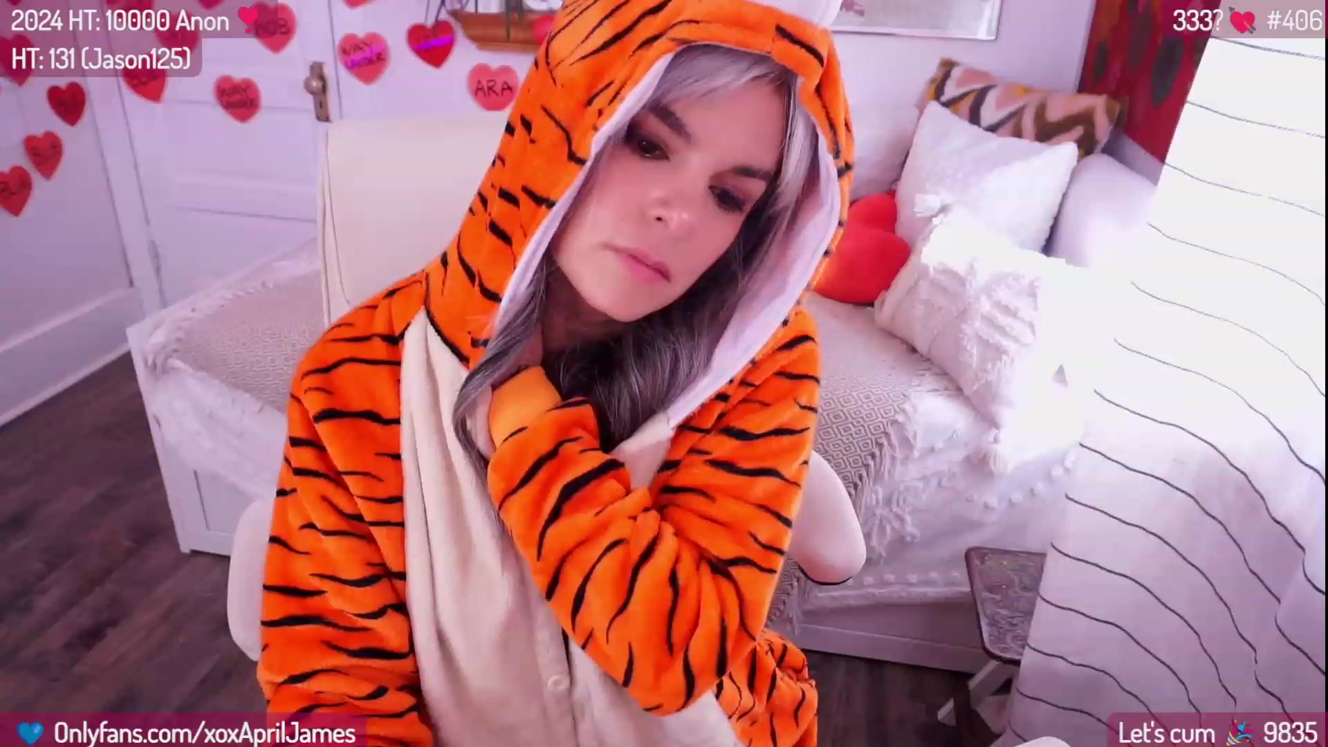Gallery image thumbnail from AprilJames's myfreecams stream on, 02/24/2024, 22:40 image 14 of 20