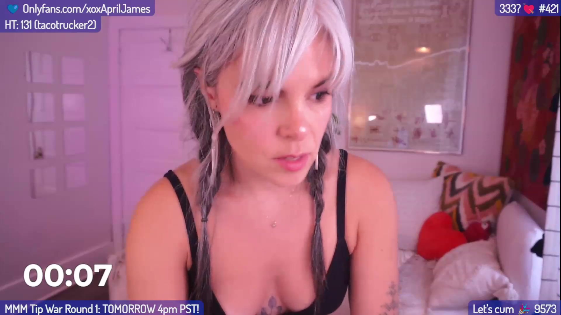 Gallery image thumbnail from AprilJames's myfreecams stream on, 03/06/2024, 22:22 image 10 of 20