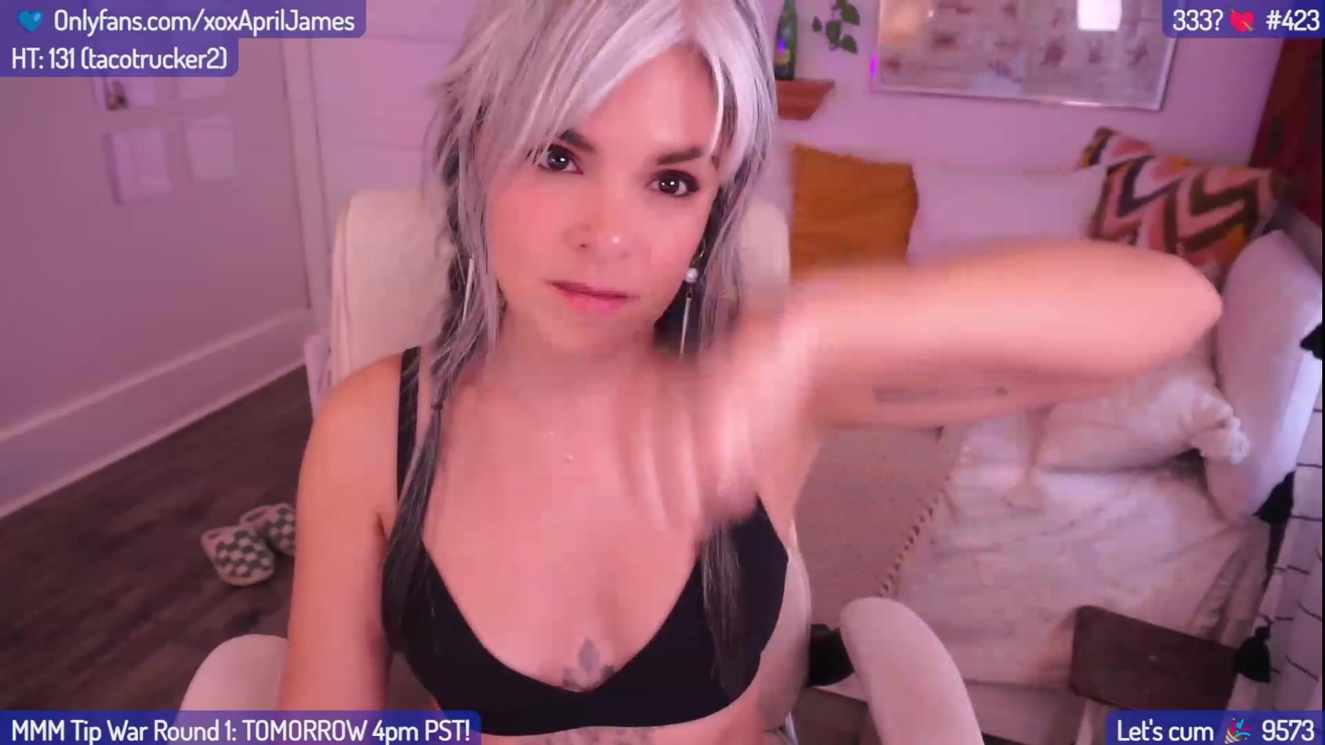 Gallery image thumbnail from AprilJames's myfreecams stream on, 03/06/2024, 22:22 image 19 of 20