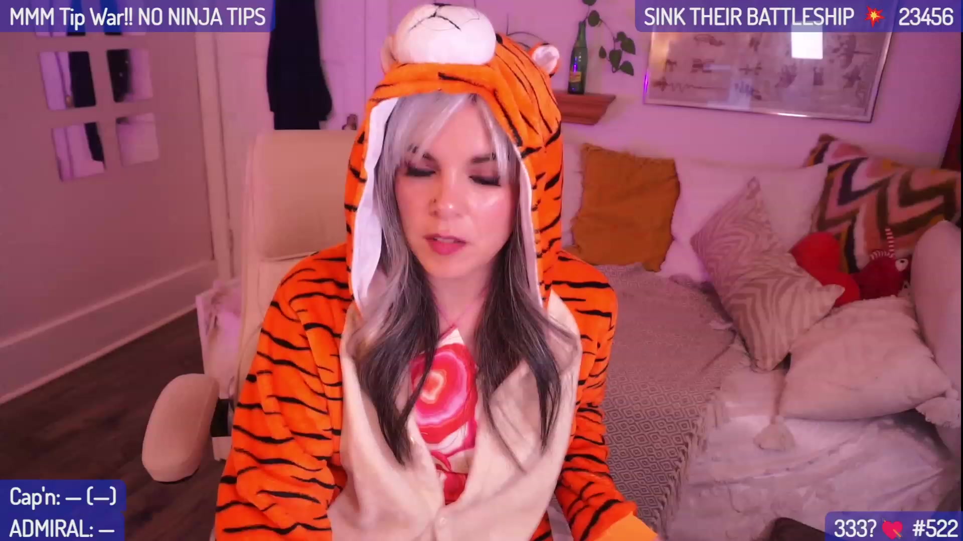Gallery image thumbnail from AprilJames's myfreecams stream on, 03/08/2024, 01:12 image 3 of 20