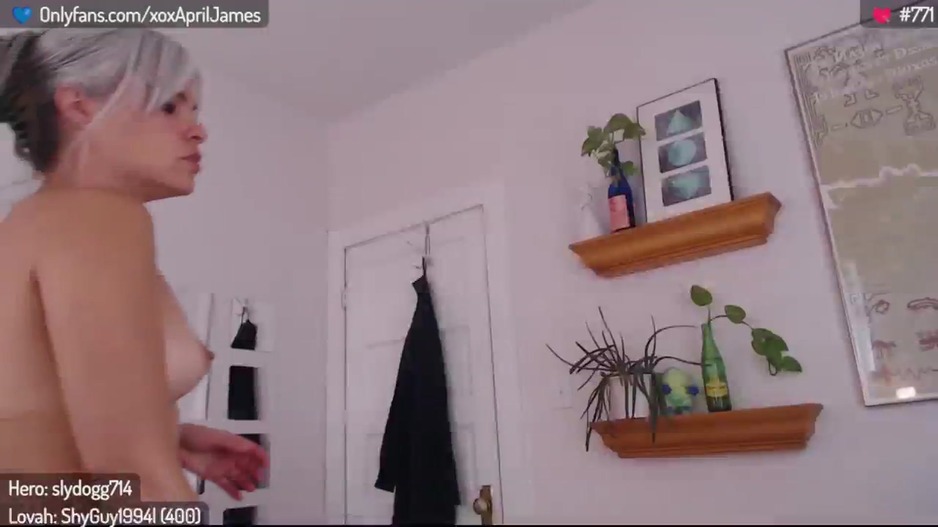 Gallery image thumbnail from AprilJames's myfreecams stream on, 04/07/2024, 21:09 image 20 of 20