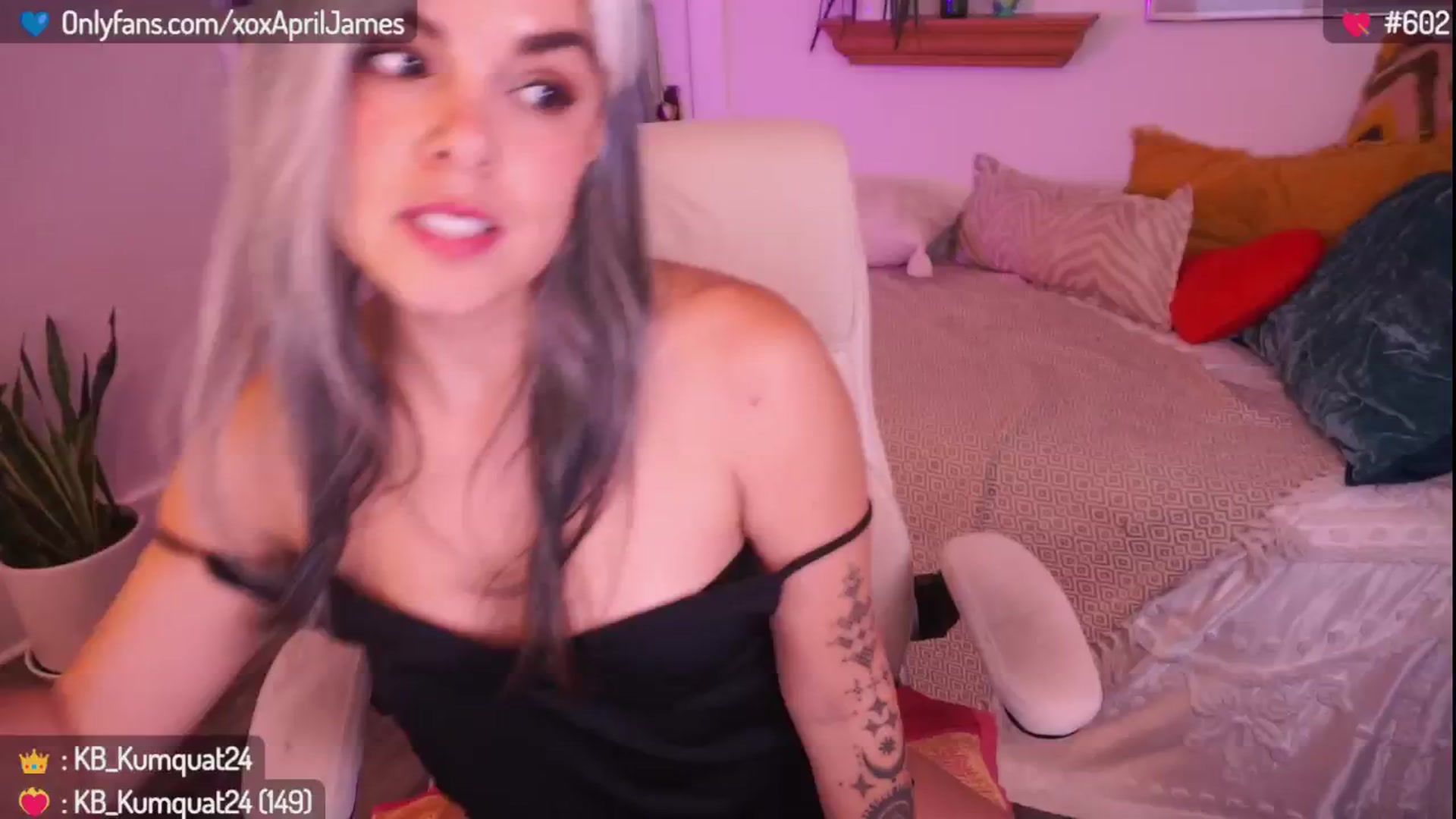 Gallery image thumbnail from AprilJames's myfreecams stream on, 05/14/2024, 23:40 image 6 of 20