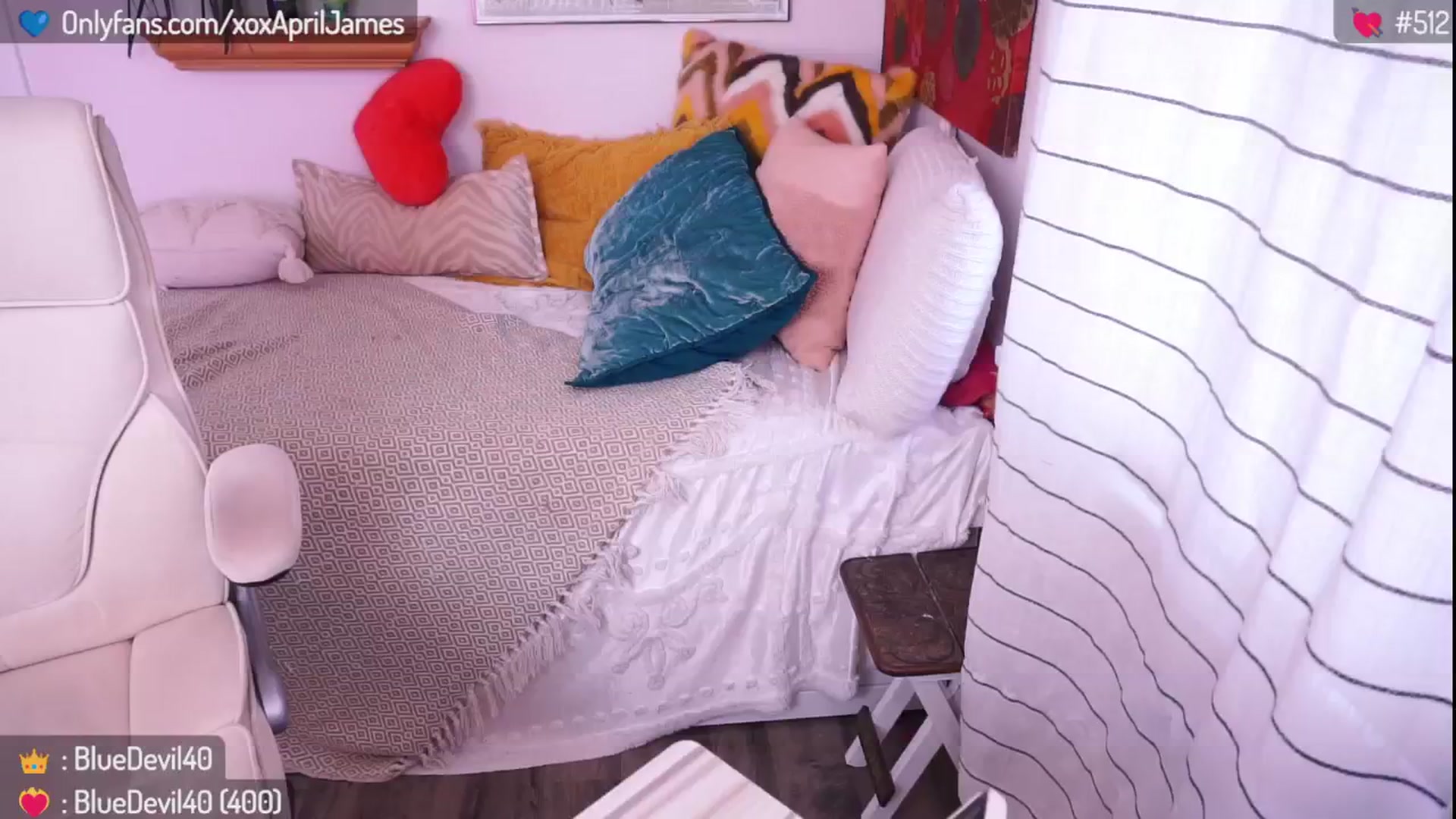 Gallery image thumbnail from AprilJames's myfreecams stream on, 05/16/2024, 22:17 image 12 of 20