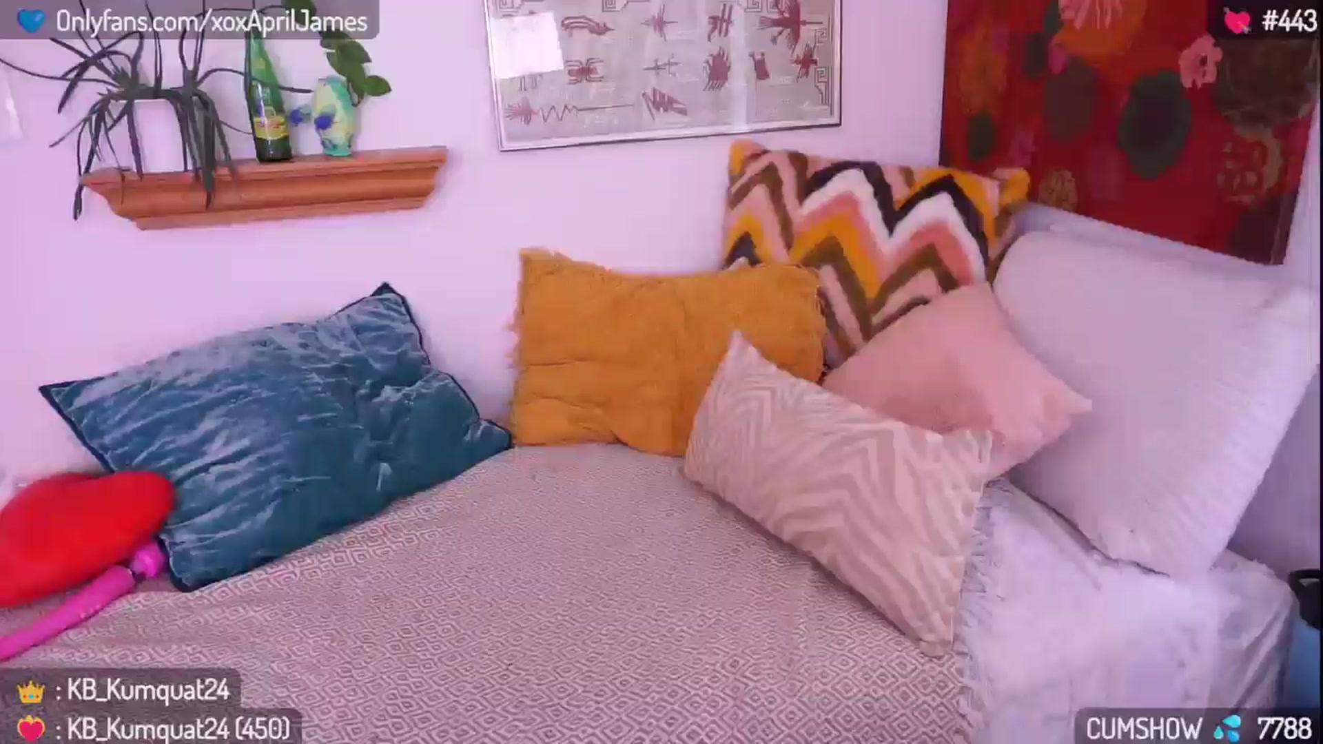 Gallery image thumbnail from AprilJames's myfreecams stream on, 05/17/2024, 21:56 image 8 of 20