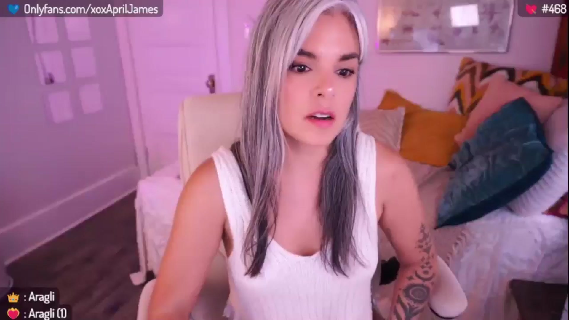 Gallery image thumbnail from AprilJames's myfreecams stream on, 05/18/2024, 19:44 image 8 of 20