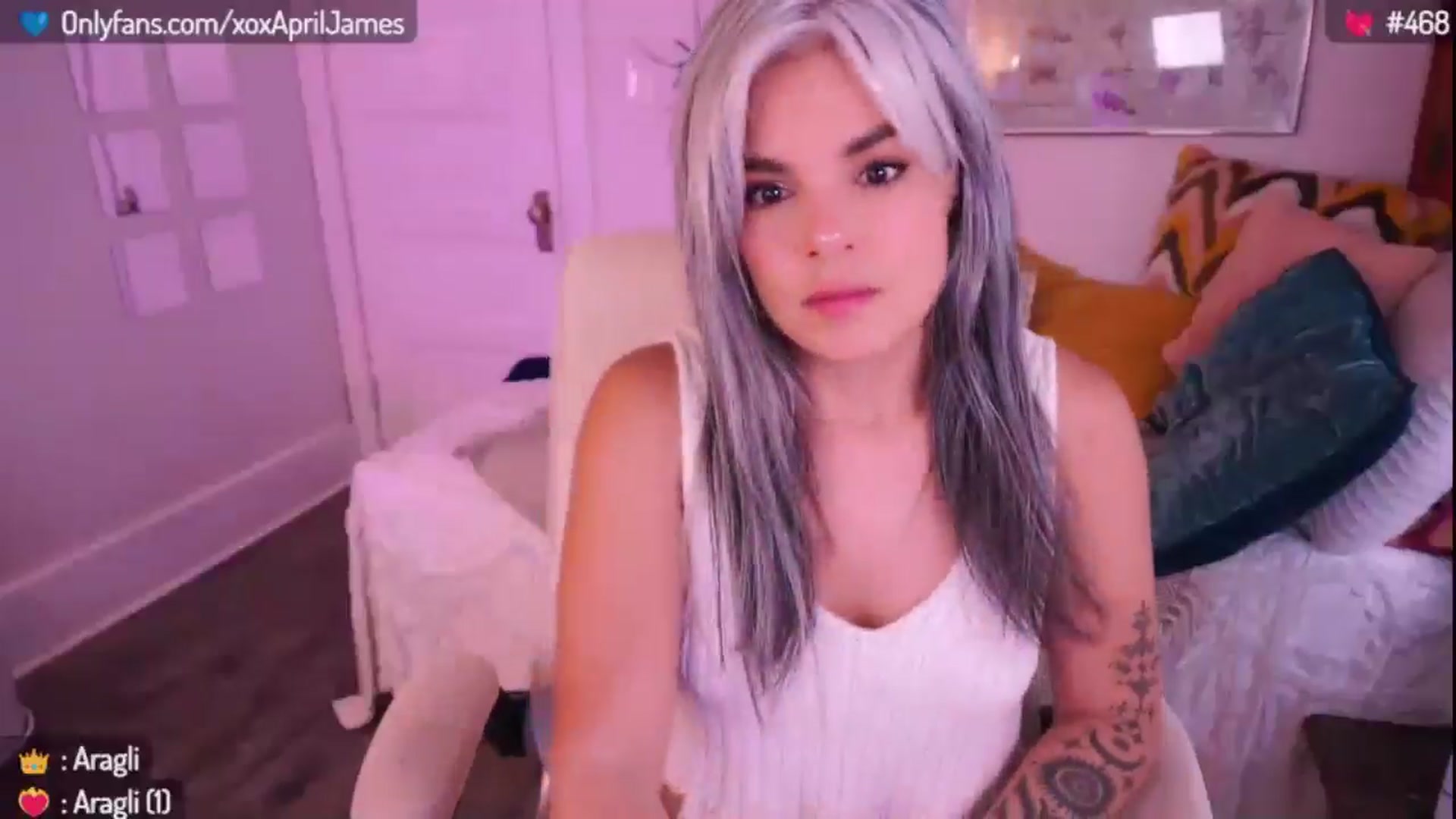 Gallery image thumbnail from AprilJames's myfreecams stream on, 05/18/2024, 19:44 image 6 of 20
