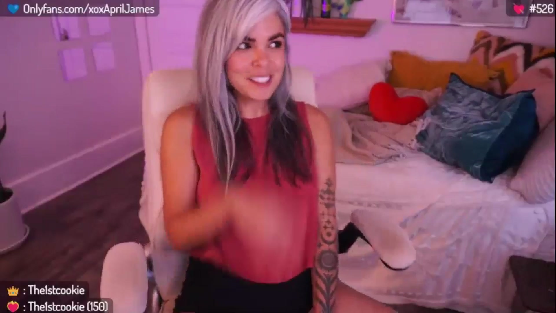 Gallery image thumbnail from AprilJames's myfreecams stream on, 05/20/2024, 23:13 image 18 of 20