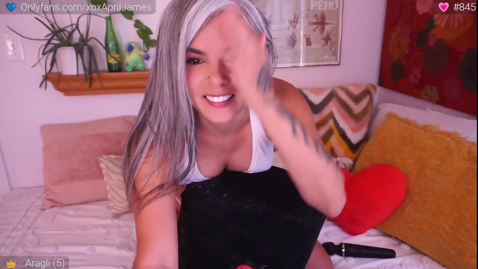 Gallery image thumbnail from AprilJames's myfreecams stream on, 06/23/2024, 17:38 image 8 of 20