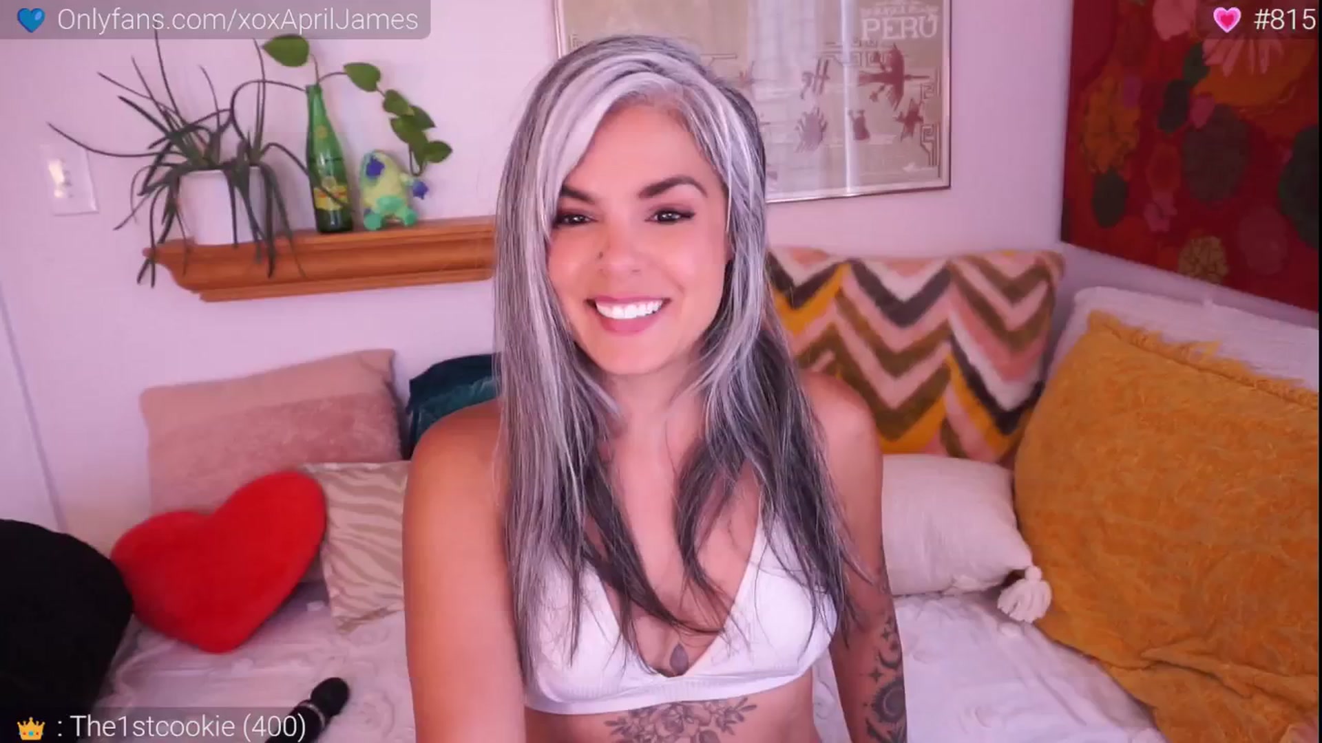 Gallery image thumbnail from AprilJames's myfreecams stream on, 06/23/2024, 21:15 image 1 of 20