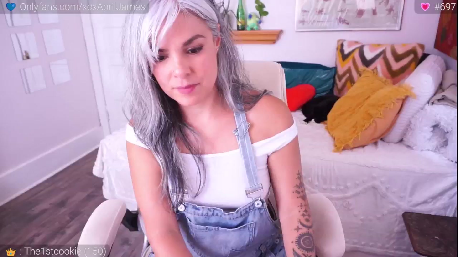 Gallery image thumbnail from AprilJames's myfreecams stream on, 06/27/2024, 23:05 image 13 of 20