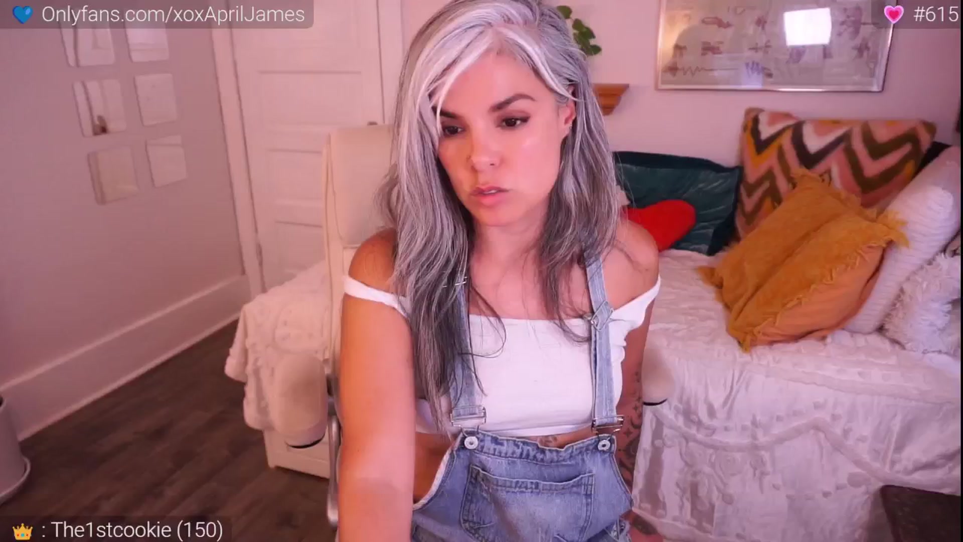 Gallery image thumbnail from AprilJames's myfreecams stream on, 06/28/2024, 24:30 image 11 of 20