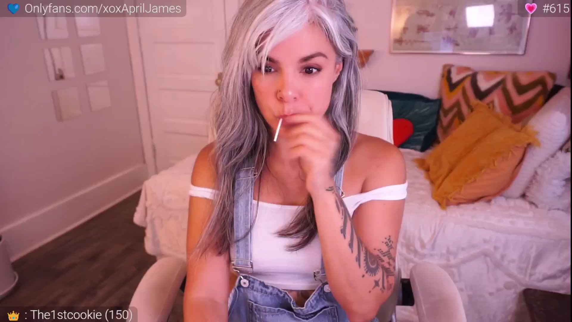 Gallery image thumbnail from AprilJames's myfreecams stream on, 06/28/2024, 24:30 image 4 of 20