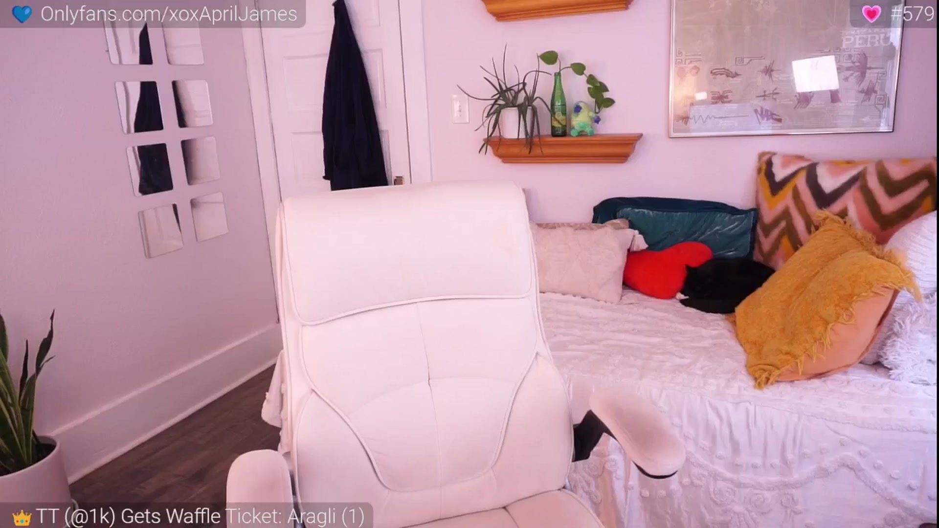Gallery image thumbnail from AprilJames's myfreecams stream on, 06/29/2024, 18:45 image 4 of 20