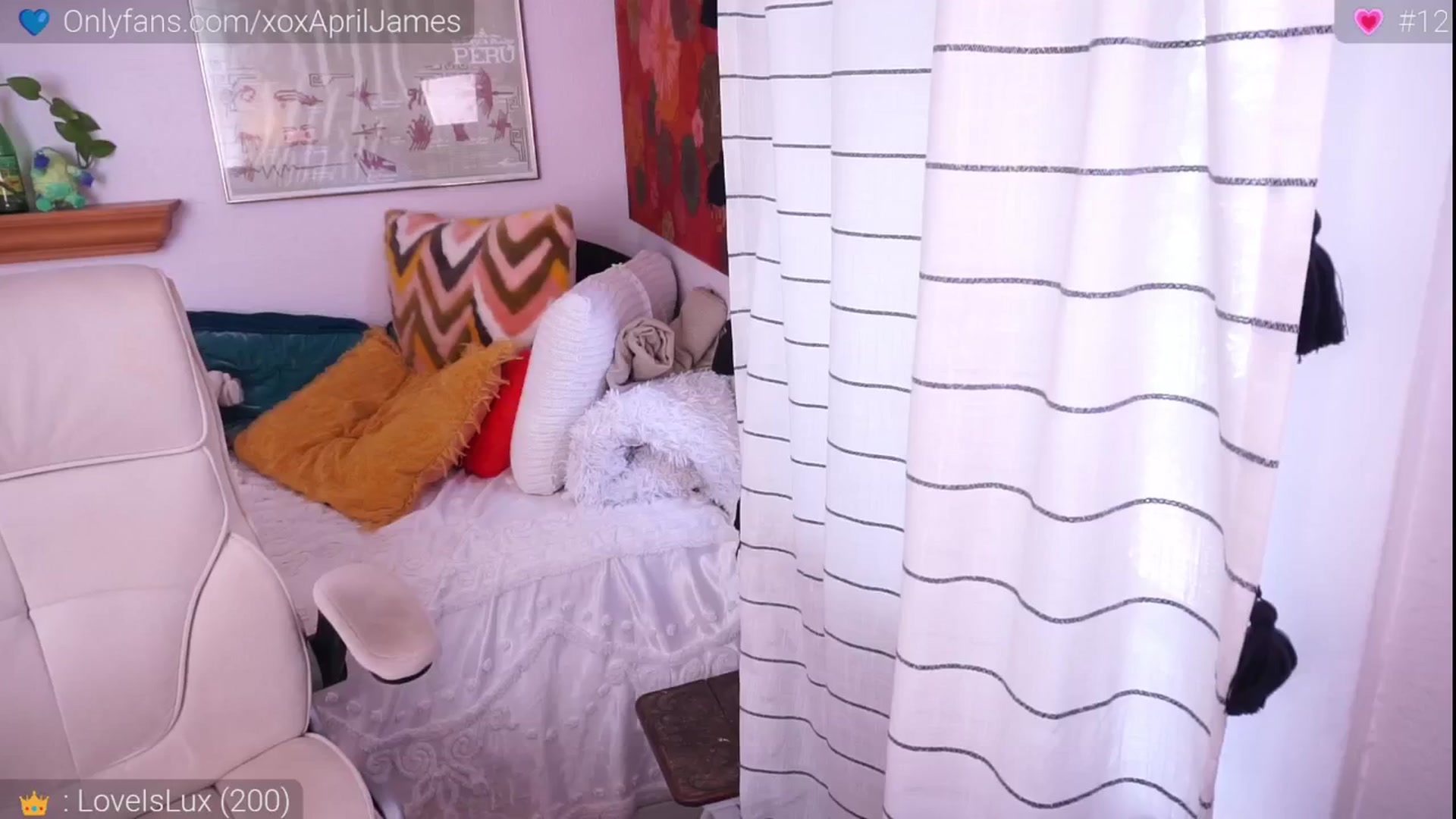 Gallery image thumbnail from AprilJames's myfreecams stream on, 07/03/2024, 24:16 image 8 of 20
