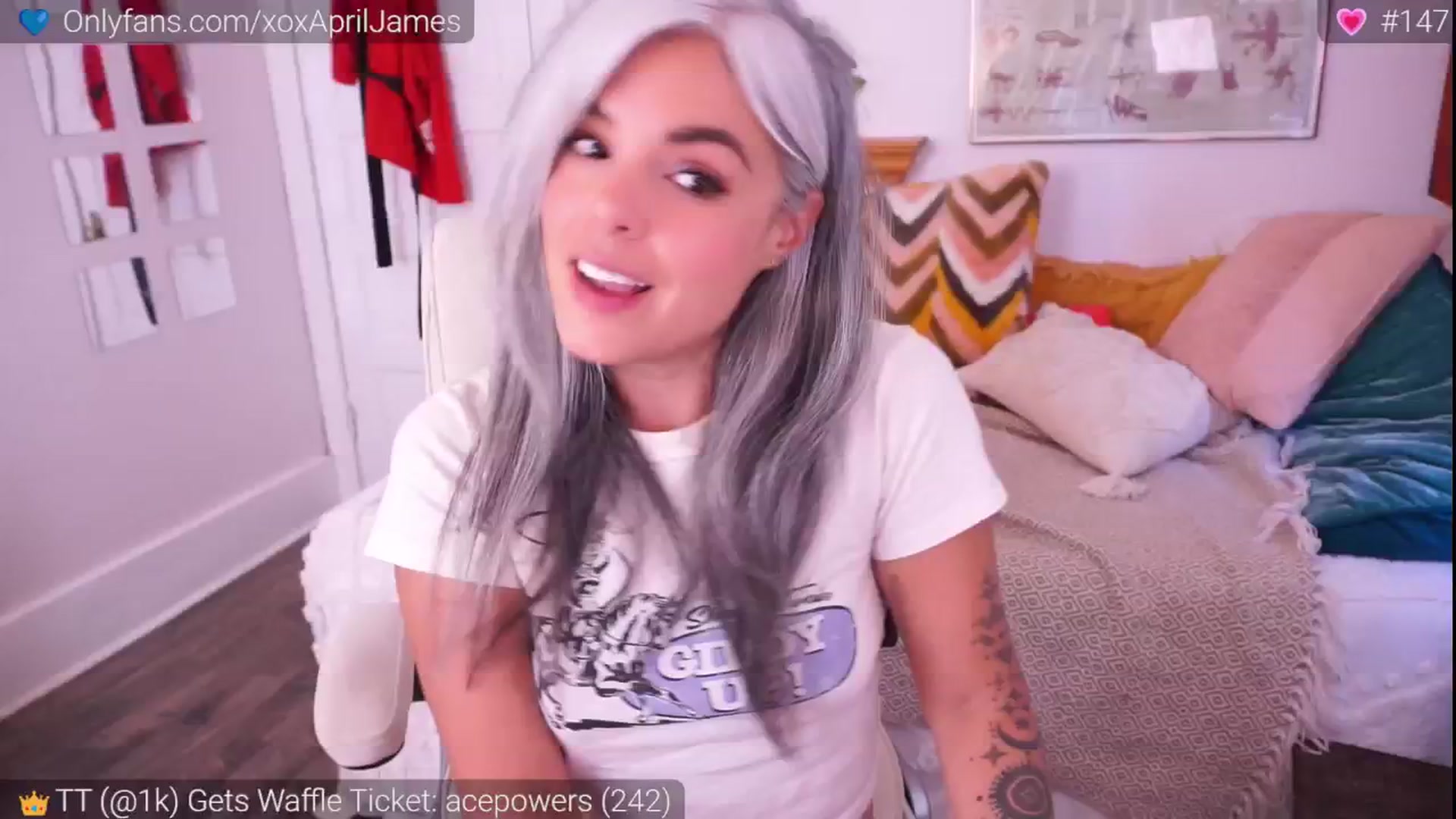 Gallery image thumbnail from AprilJames's myfreecams stream on, 07/13/2024, 01:26 image 7 of 20