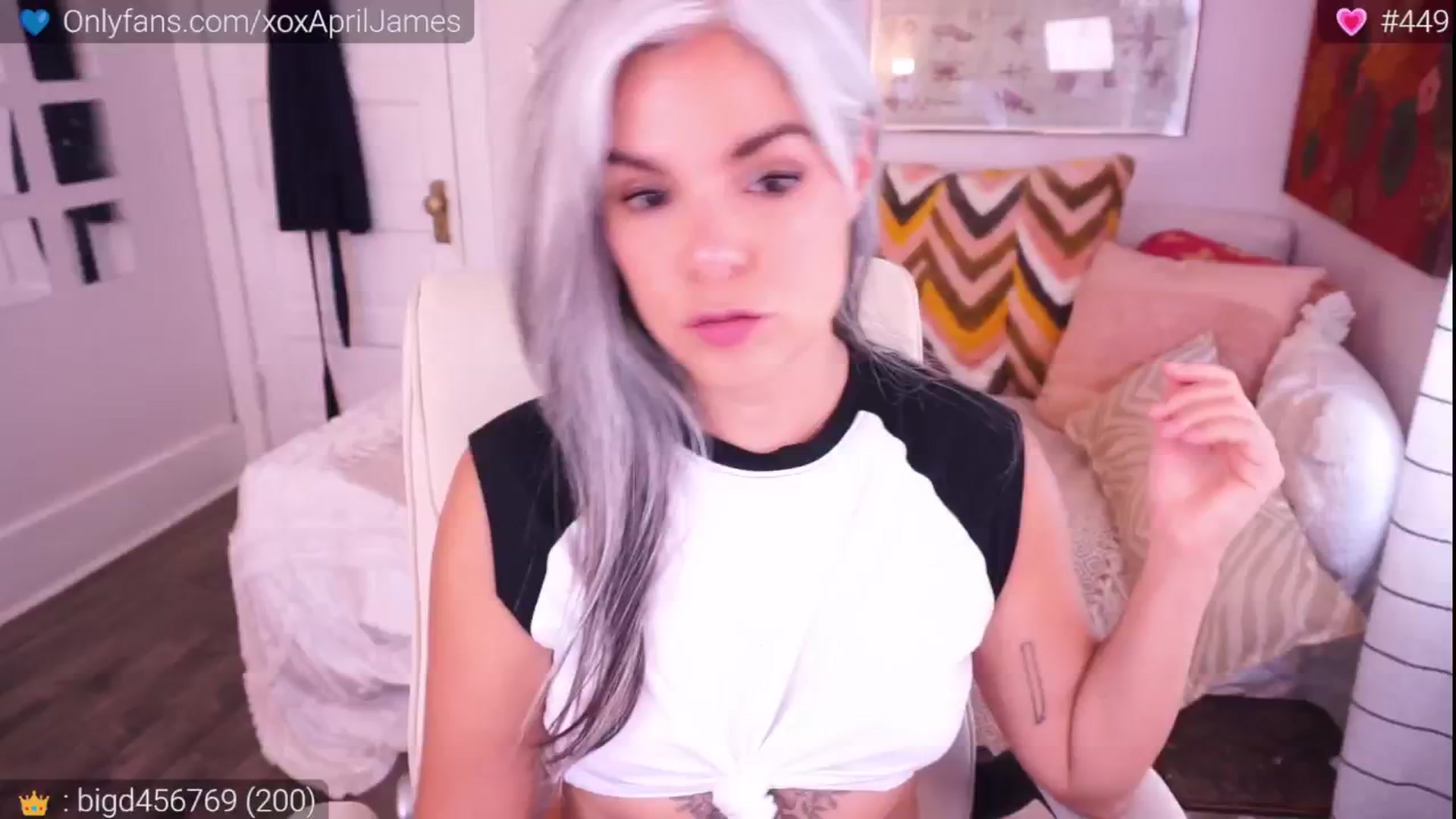 Gallery image thumbnail from AprilJames's myfreecams stream on, 07/27/2024, 17:41 image 3 of 20