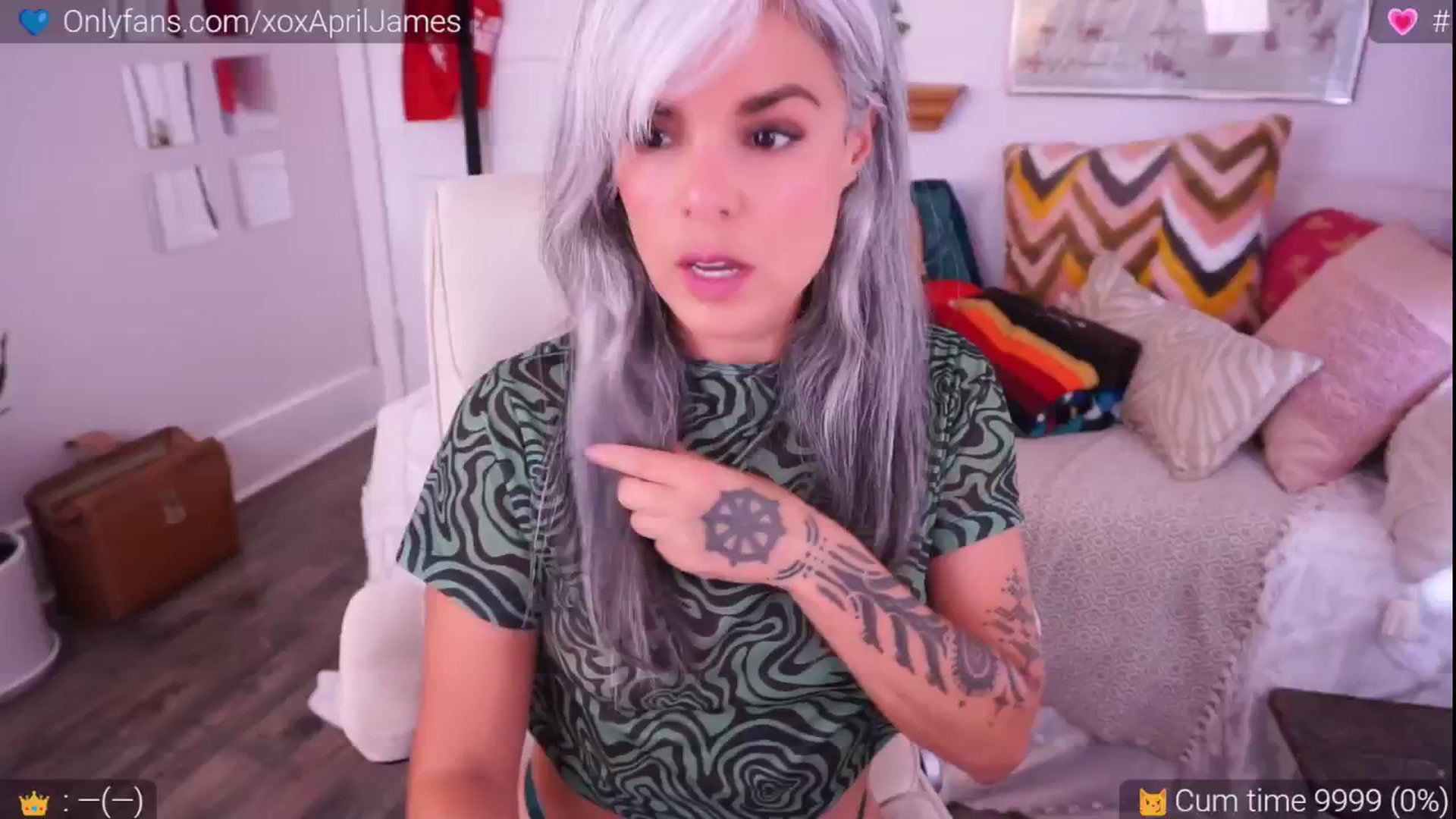 Gallery image thumbnail from AprilJames's myfreecams stream on, 08/01/2024, 21:29 image 2 of 20