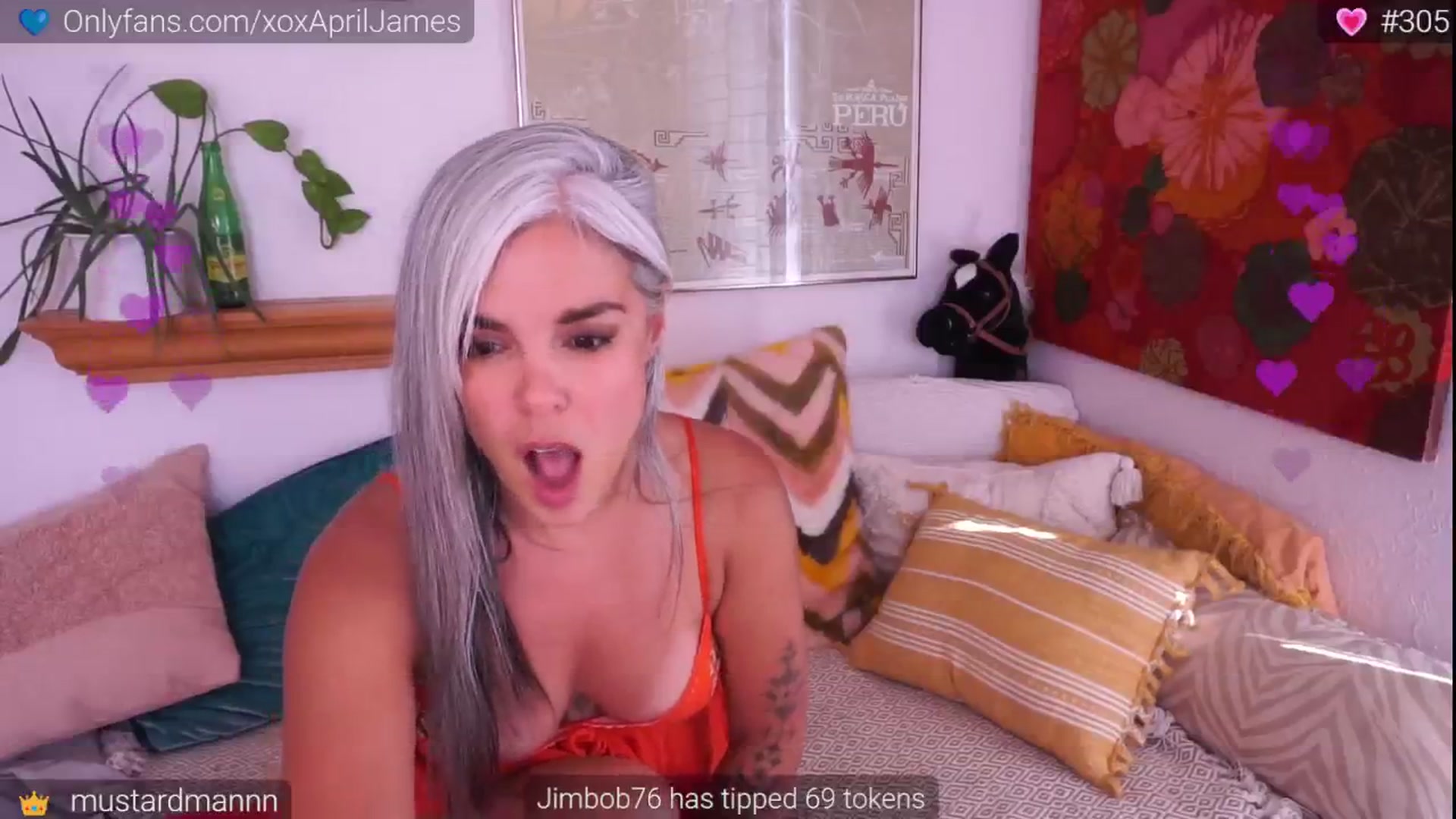 Gallery image thumbnail from AprilJames's myfreecams stream on, 08/31/2024, 22:06 image 19 of 20