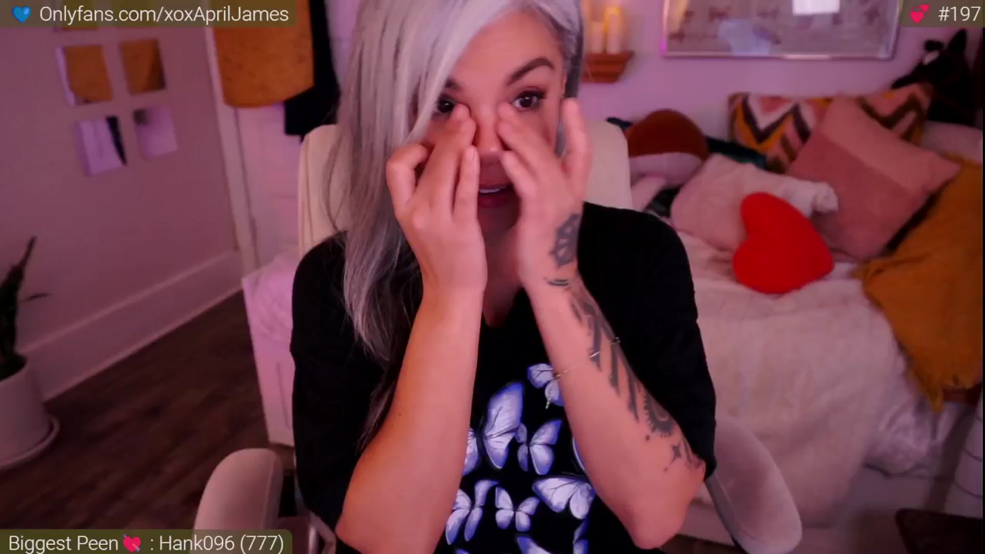 Gallery image thumbnail from AprilJames's myfreecams stream on, 11/16/2024, 22:43 image 12 of 20