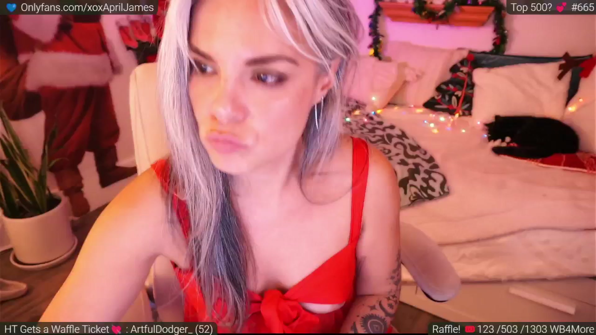 Gallery image thumbnail from AprilJames's myfreecams stream on, 12/24/2024, 24:36 image 8 of 20