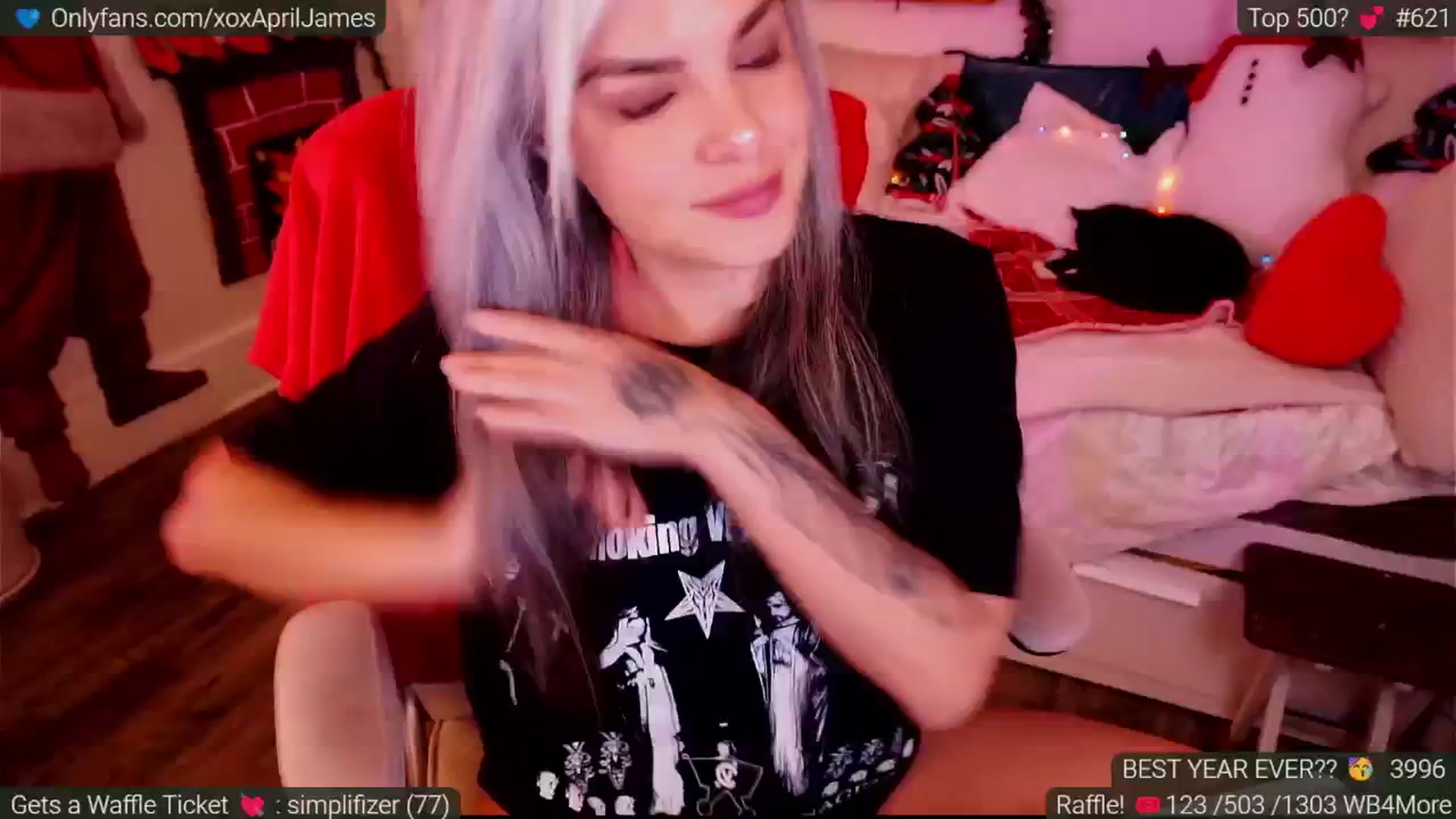 Gallery image thumbnail from AprilJames's myfreecams stream on, 12/30/2024, 01:34 image 3 of 20