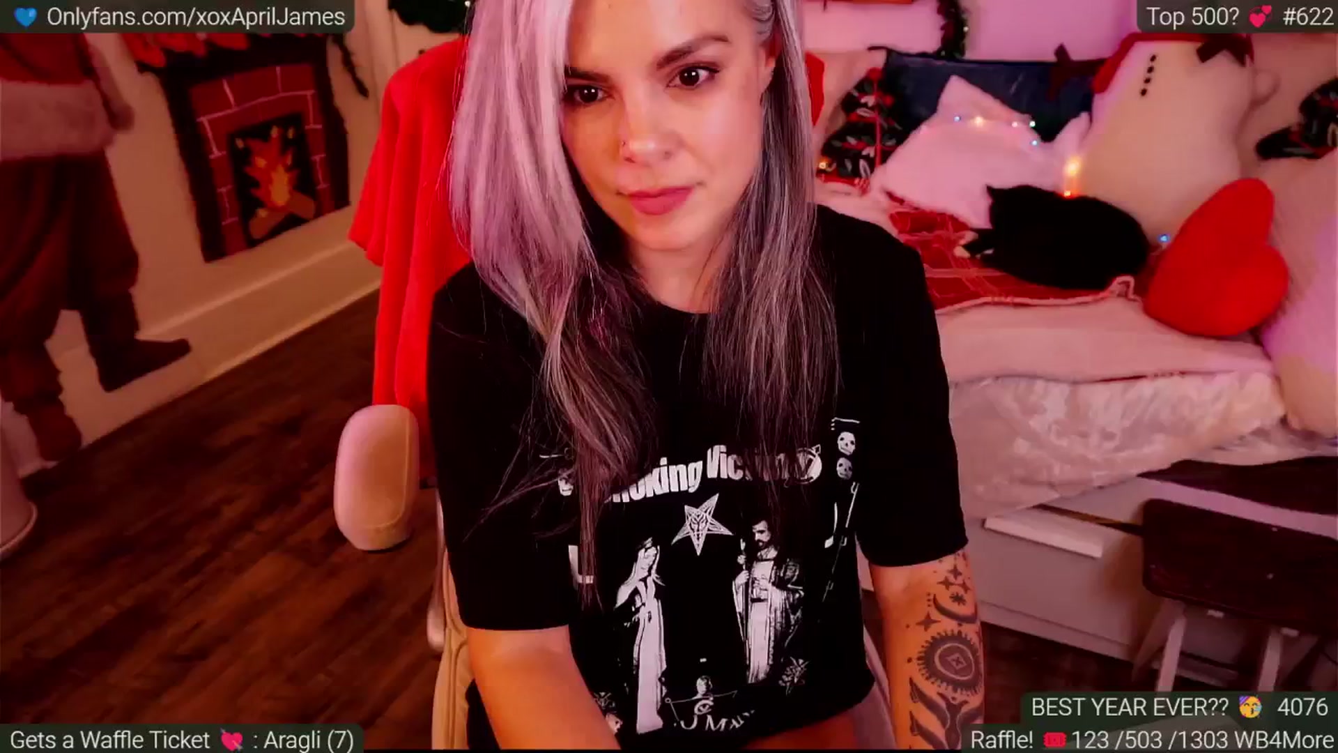 Gallery image thumbnail from AprilJames's myfreecams stream on, 12/30/2024, 01:34 image 2 of 20
