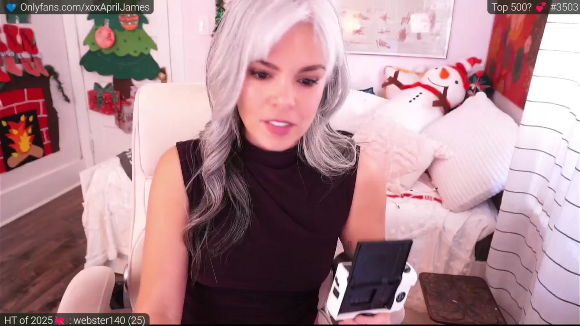 Gallery image thumbnail from AprilJames's myfreecams stream on, 01/02/2025, 23:56 image 2 of 20