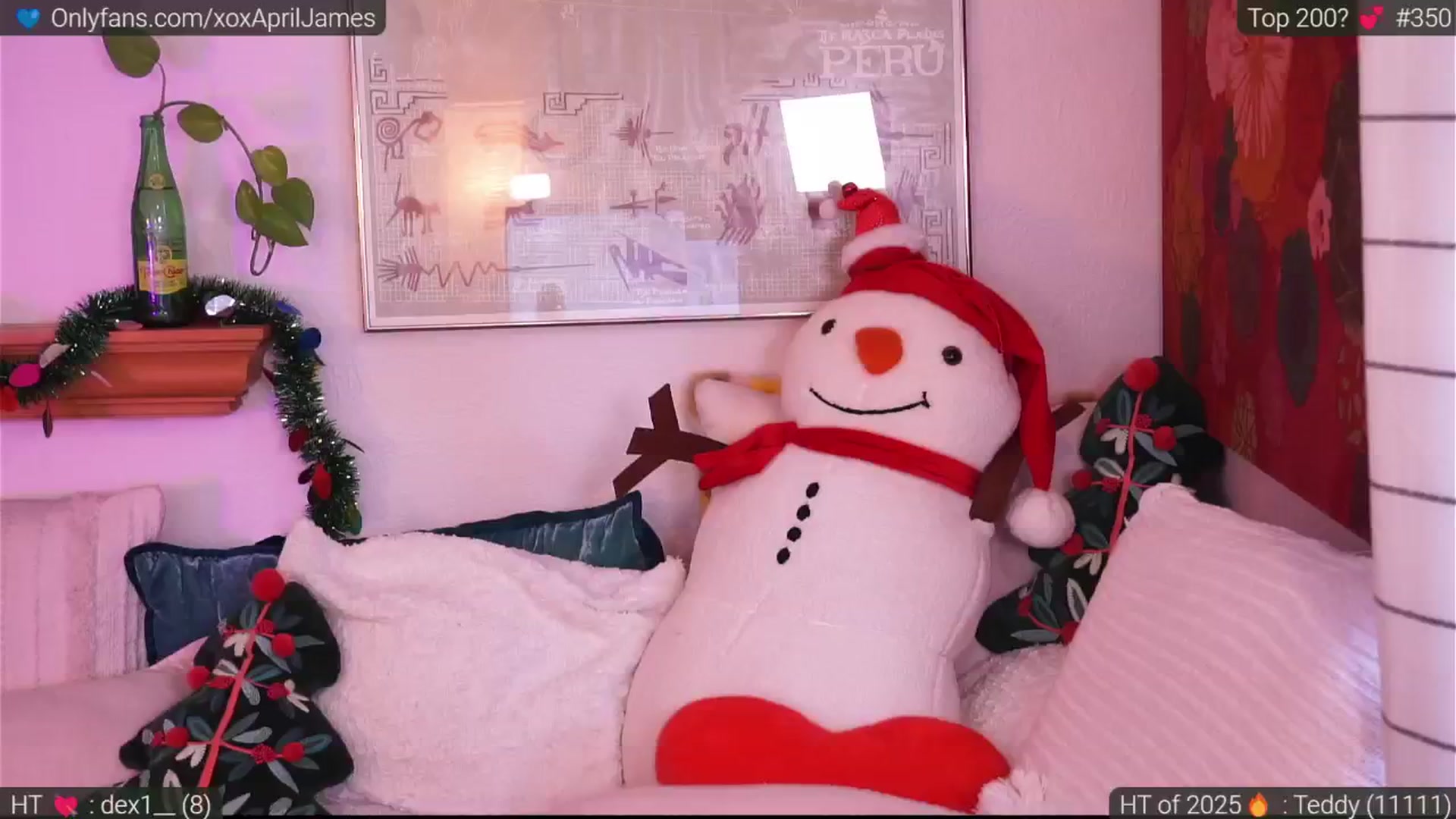 Gallery image thumbnail from AprilJames's myfreecams stream on, 01/06/2025, 24:01 image 5 of 20