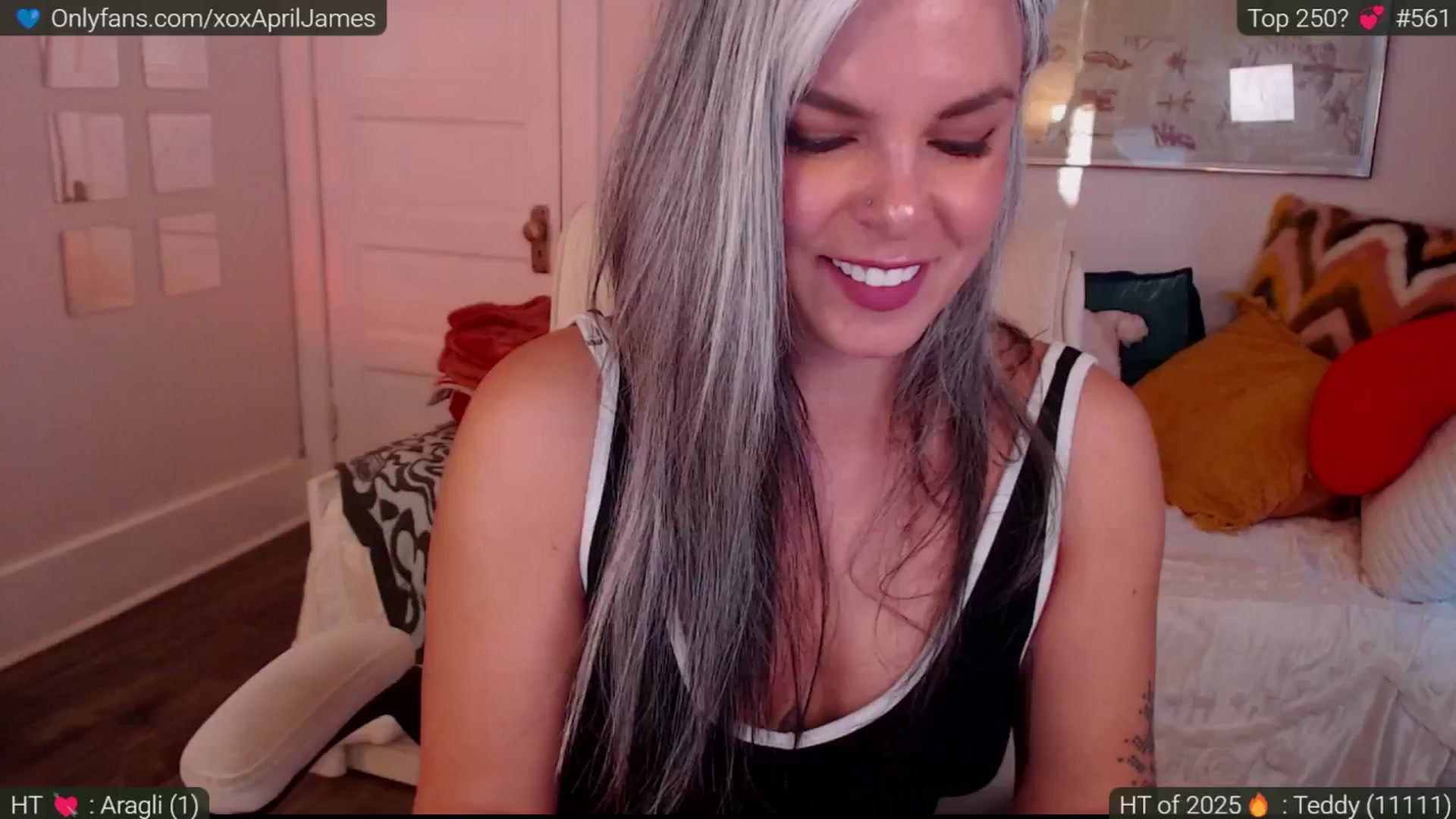 Gallery image thumbnail from AprilJames's myfreecams stream on, 01/16/2025, 23:48 image 7 of 20
