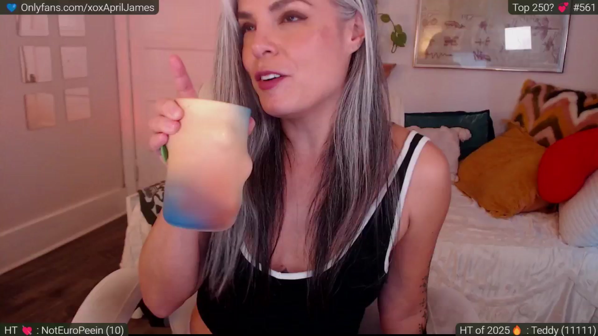 Gallery image thumbnail from AprilJames's myfreecams stream on, 01/16/2025, 23:48 image 11 of 20